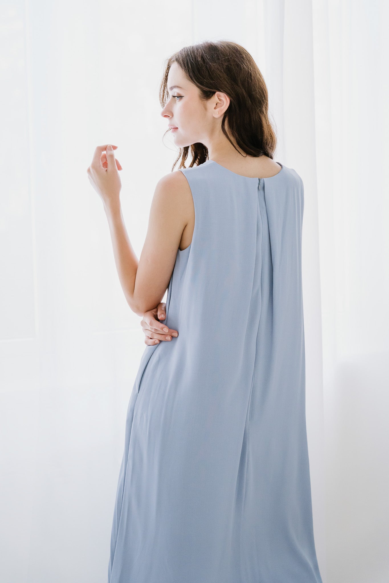 Narelle Pleat Detail Midi Dress in Blue [ONLINE ONLY]
