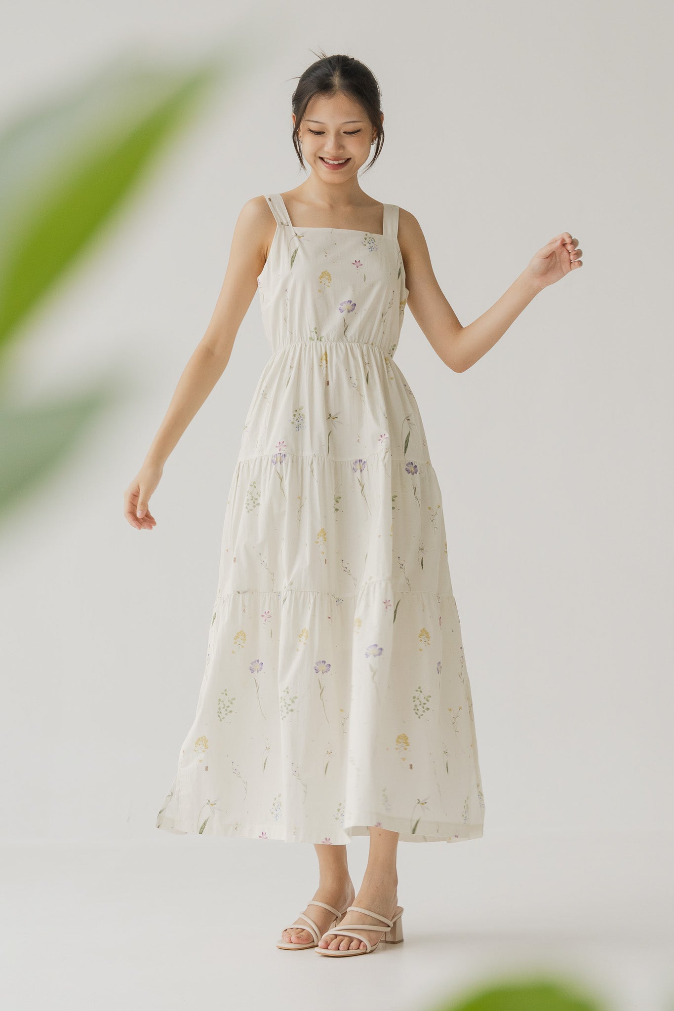 Hana Floral Print Tiered Dress