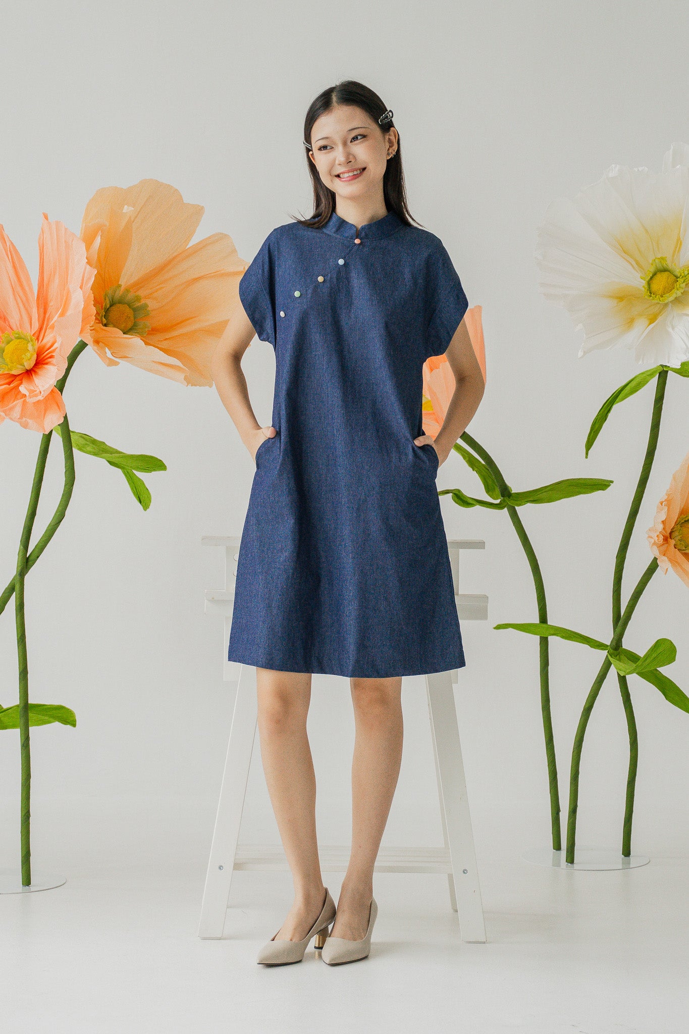 Colour Pop Denim Mandarin Shift Dress in Dark Blue