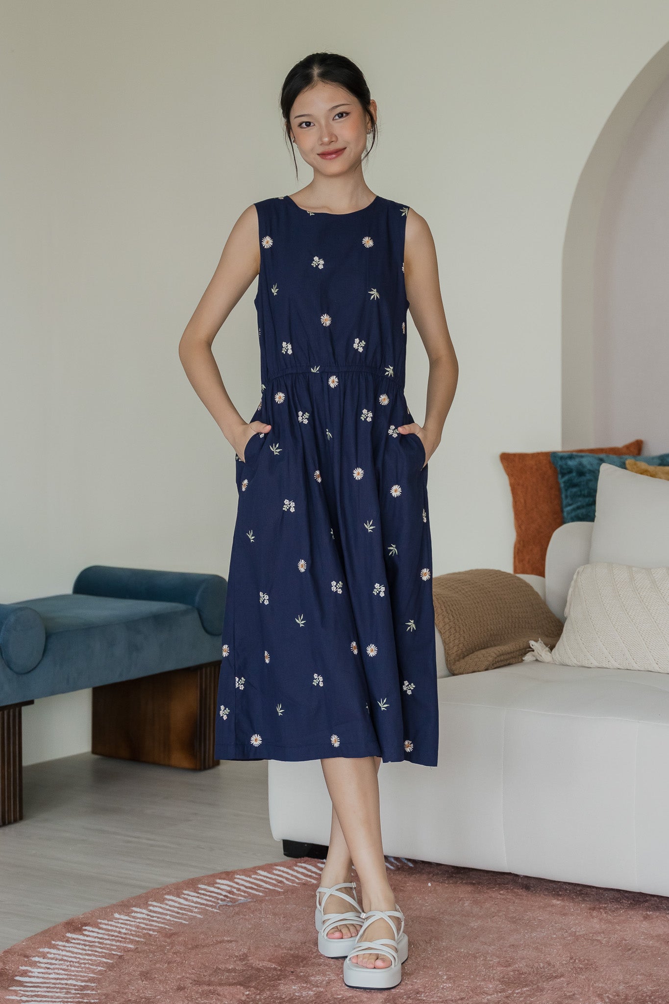 Carly Floral Embroidery Dress in Navy