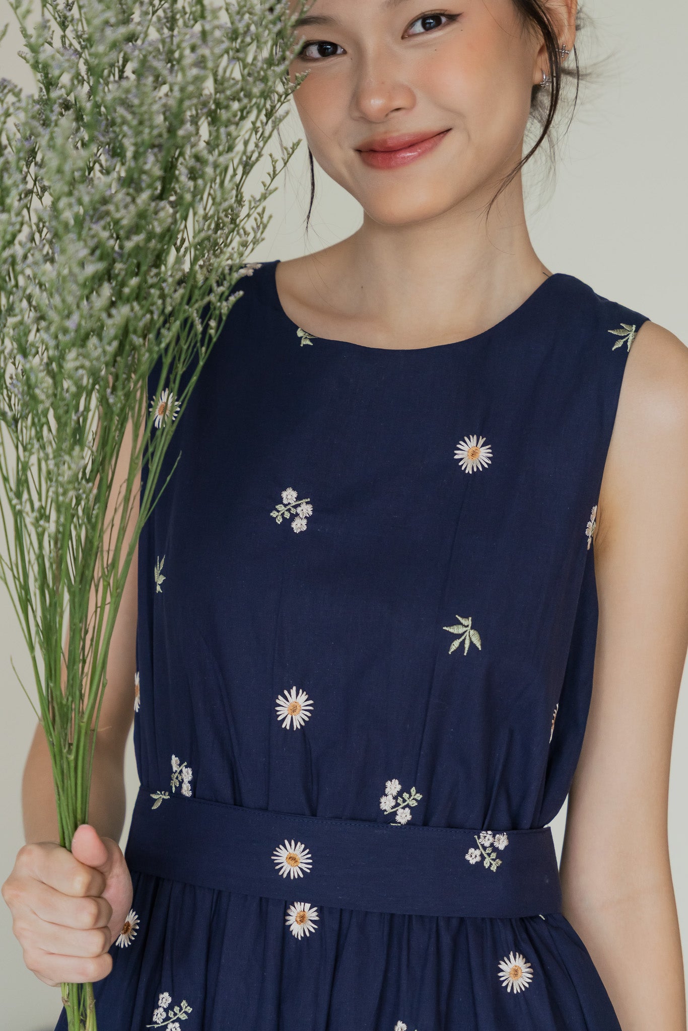 Carly Floral Embroidery Dress in Navy
