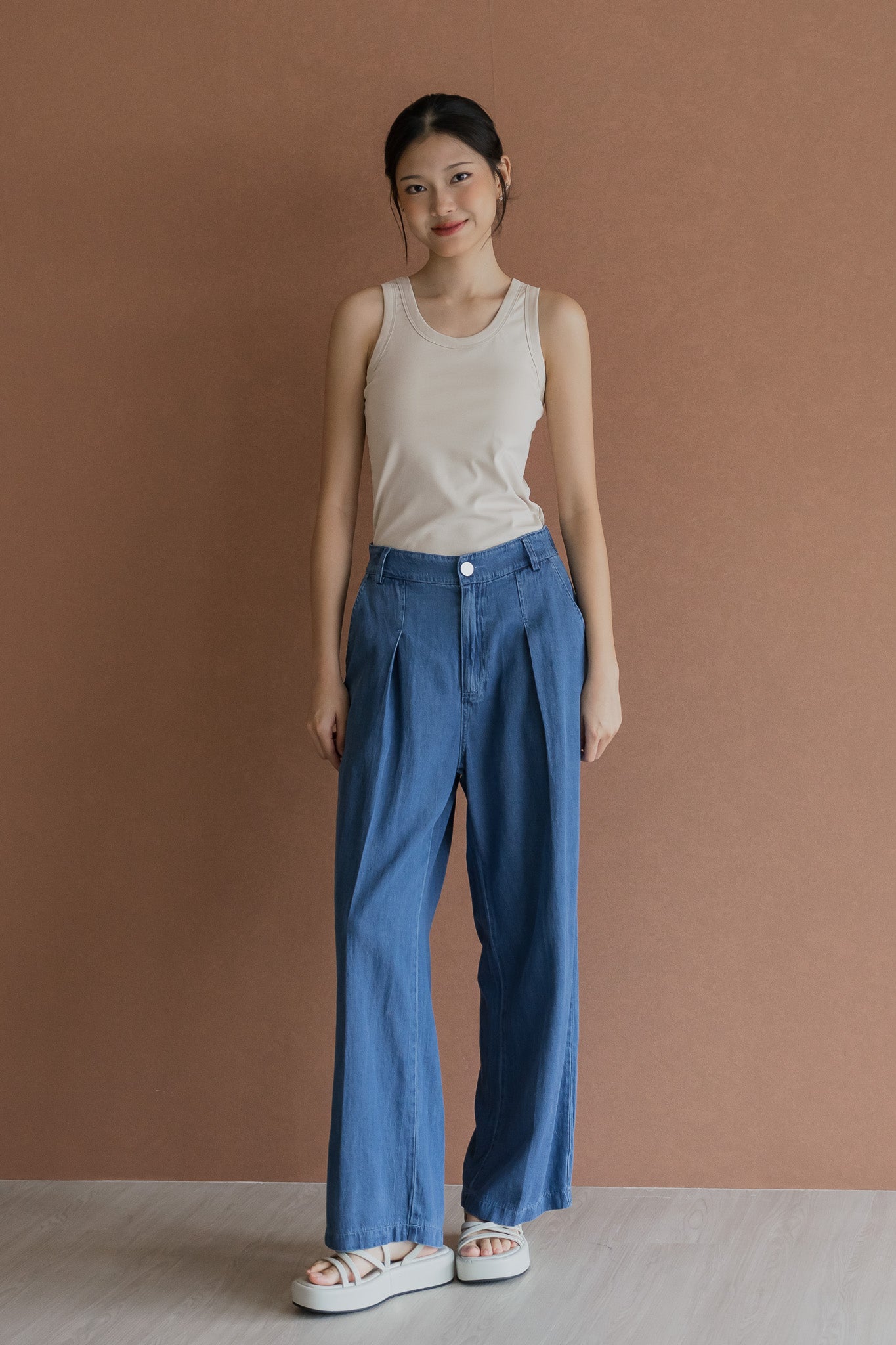 Yuki Tencel Denim Long Pants in Light Wash