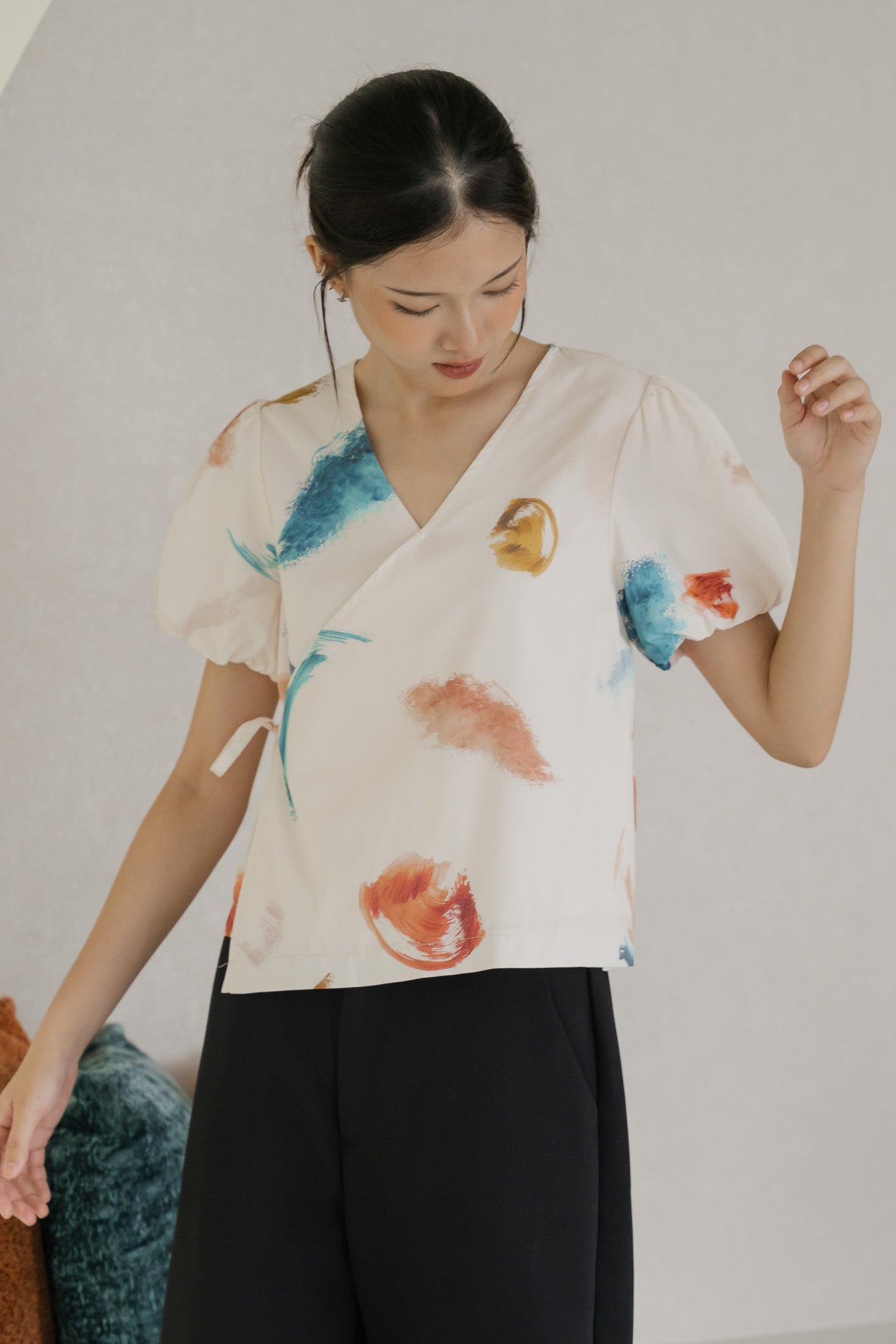 Reverie Sleeved Wrap Top in Wild Terra