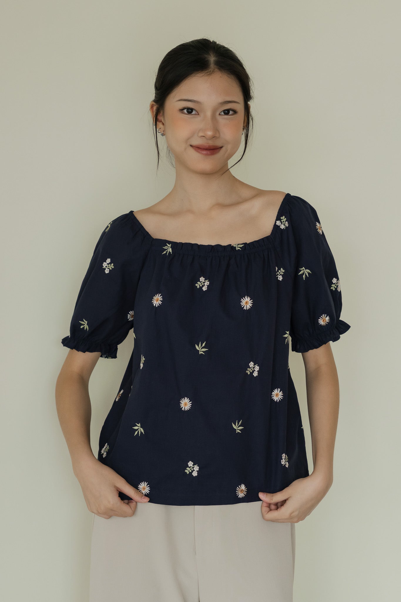 Carly Floral Embroidery Blouse in Navy