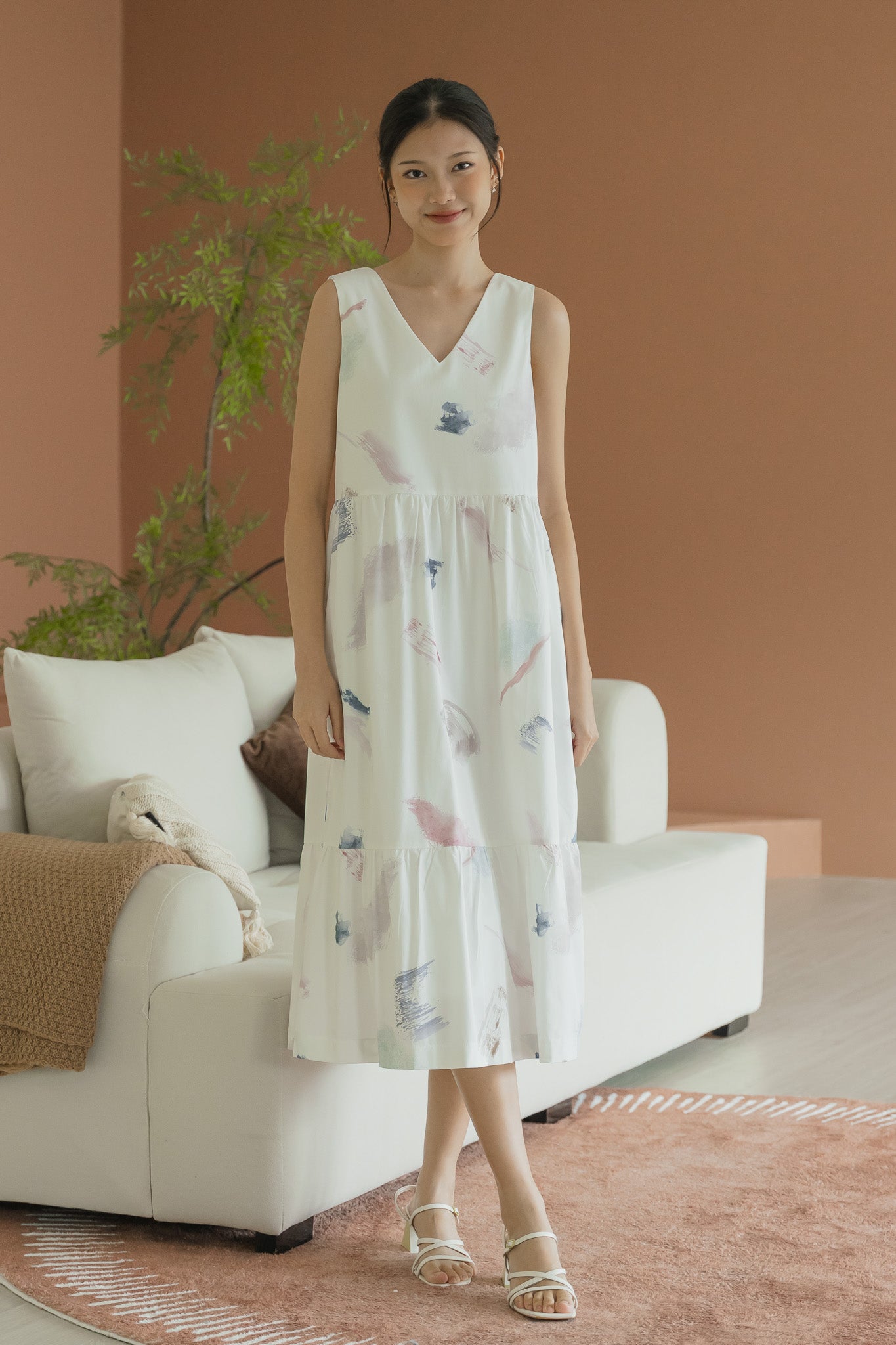 Reverie Sleeveless Midi Dress in Petal Dust