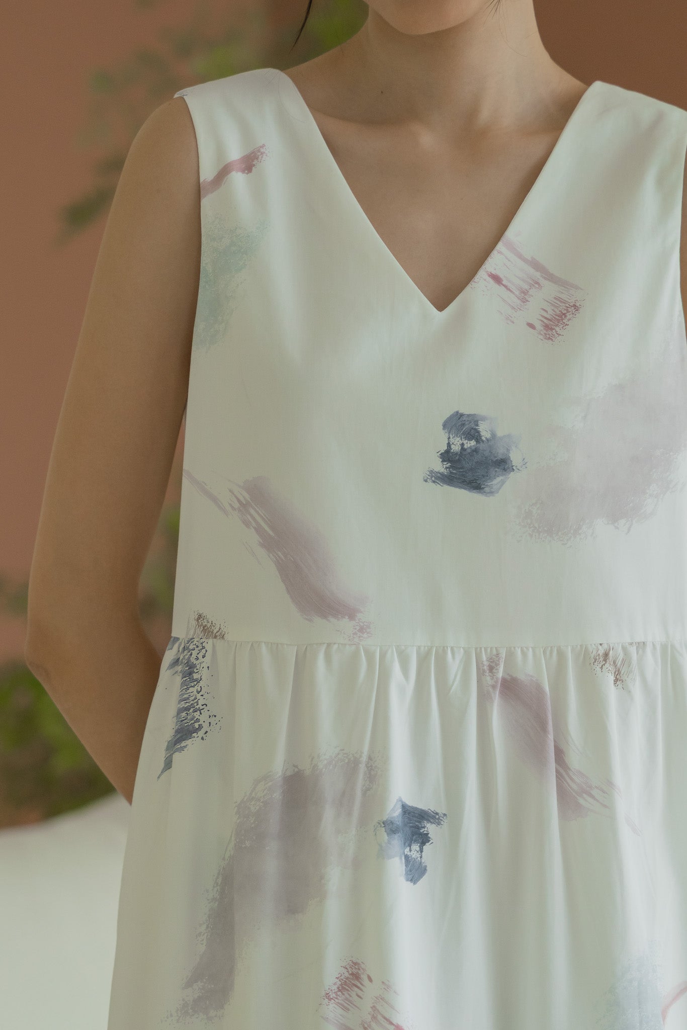 Reverie Sleeveless Midi Dress in Petal Dust