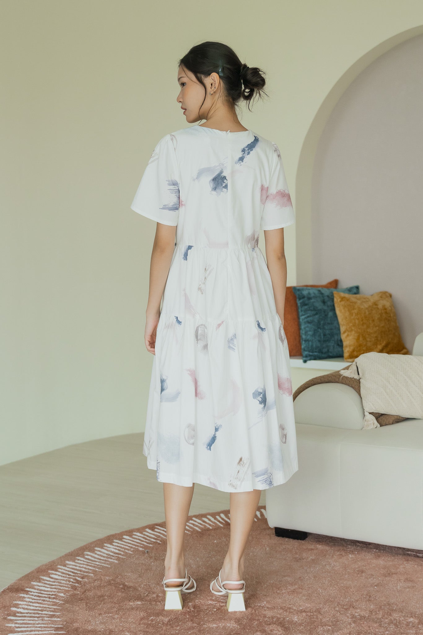 Reverie Sleeved Midi Dress in Petal Dust