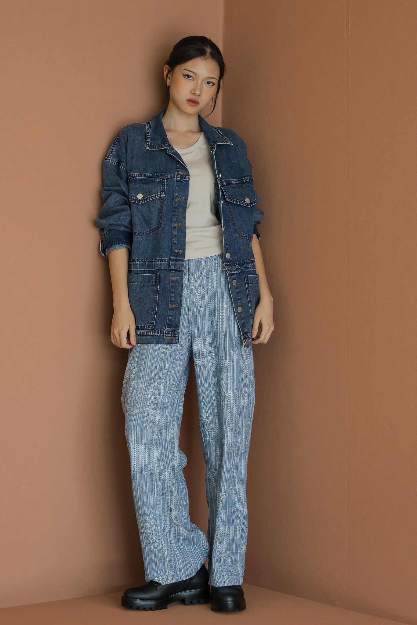 Two-way Oversized Denim Jacket in Mid Wash