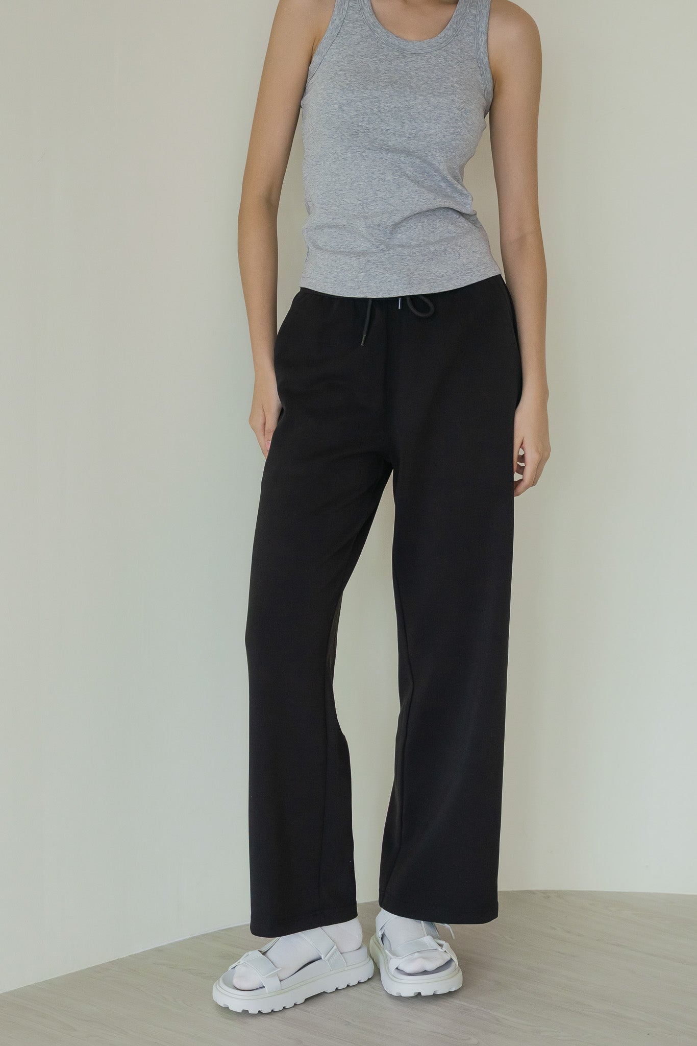 Super Comfortable Wide Legged Pants in Black