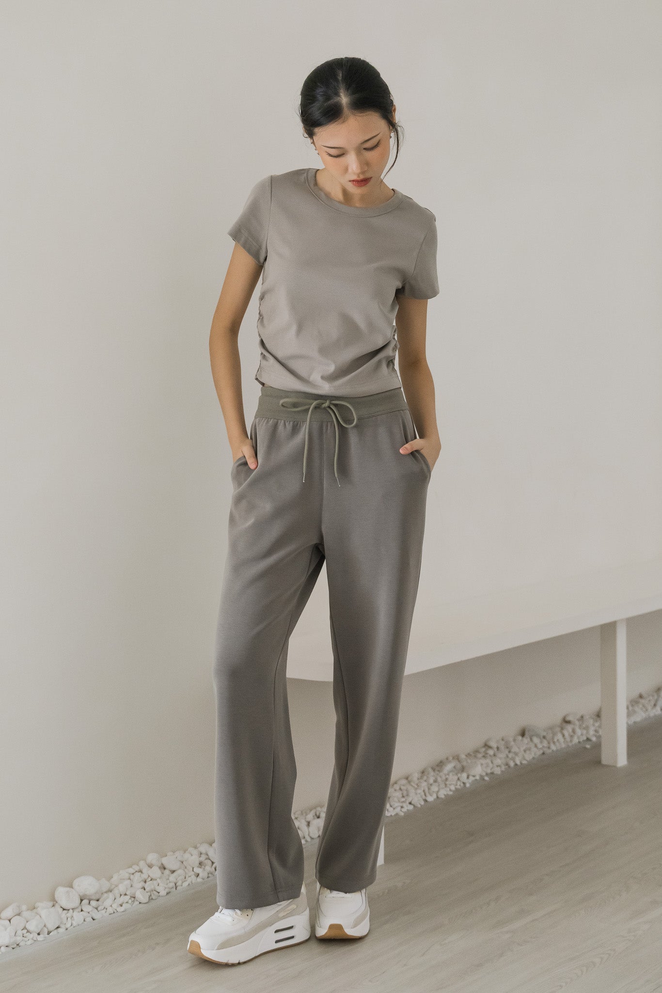 Super Comfortable Wide Legged Pants in Moss