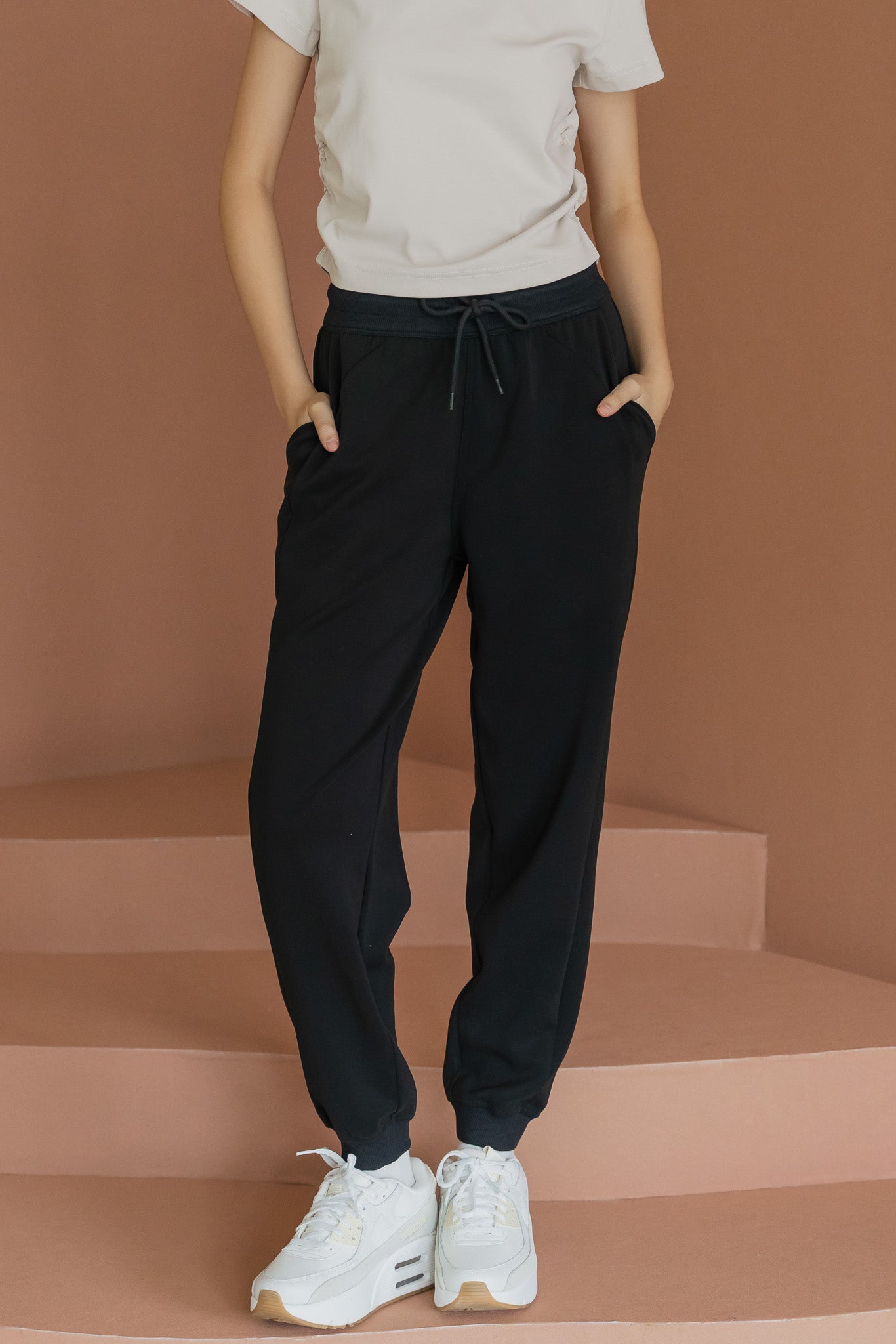 Super Comfortable Cuffed Pants in Black