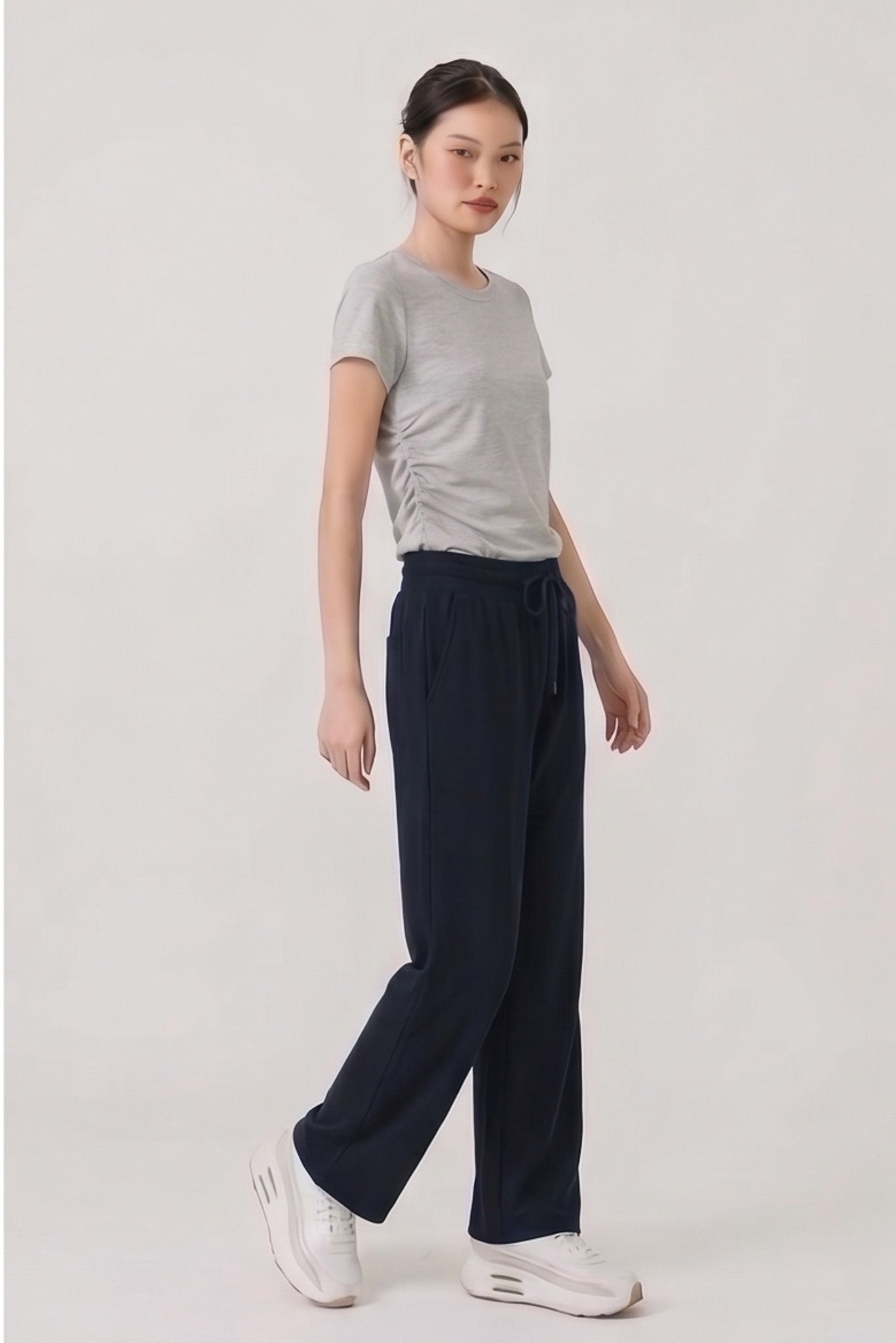 Super Comfortable Wide Legged Pants in Navy