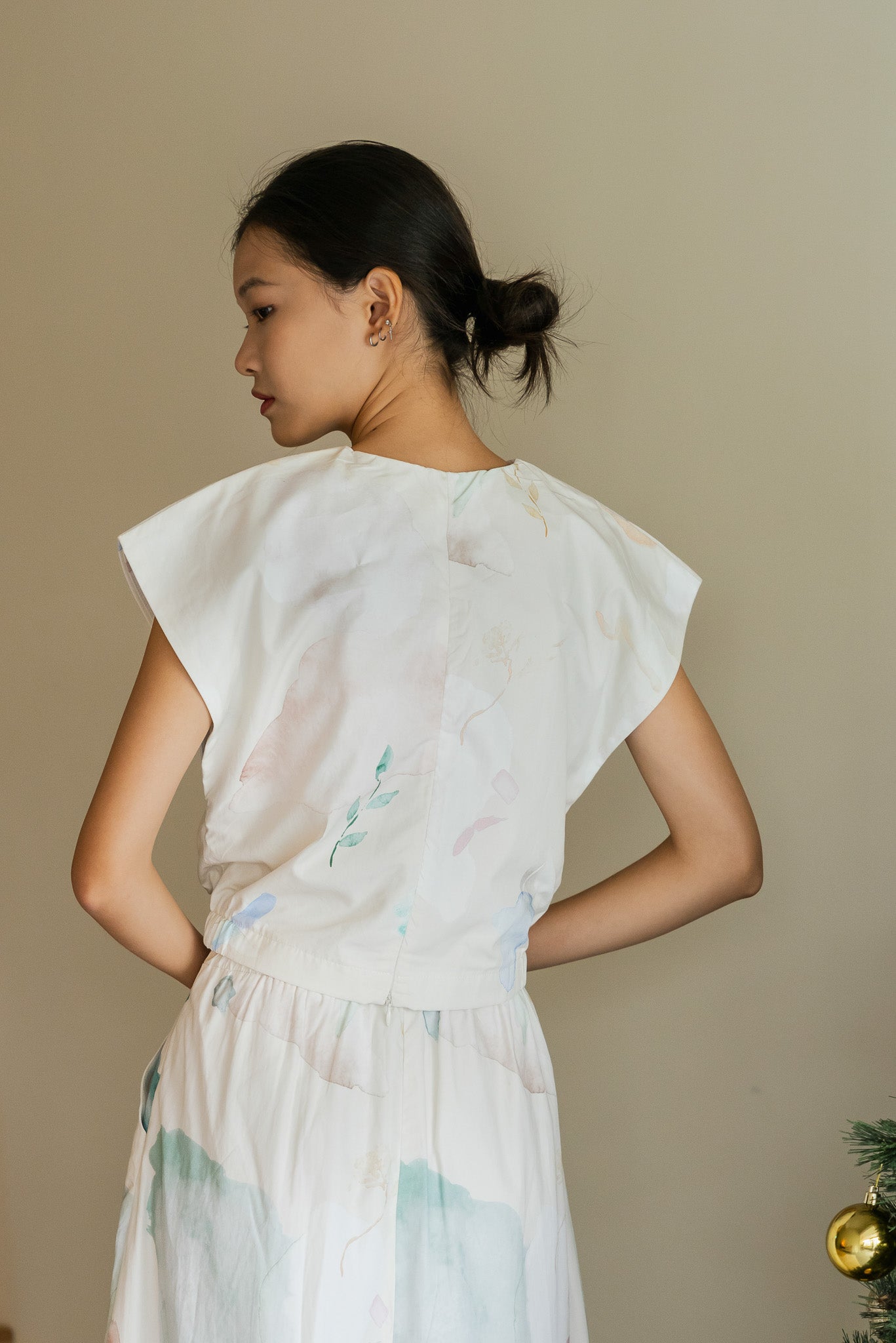 Spring Serenity Wrap Cropped Top in Tranquility