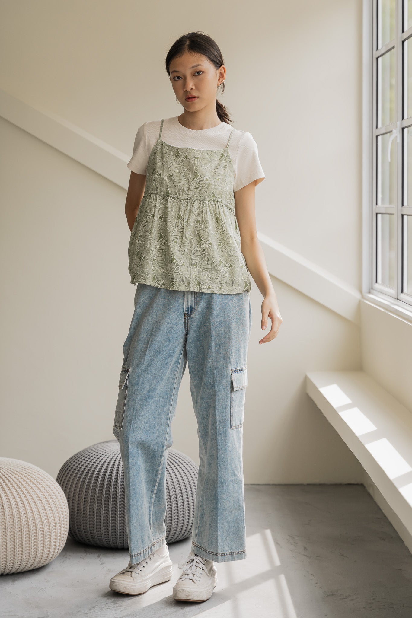 Leaf Print Babydoll Blouse in Green