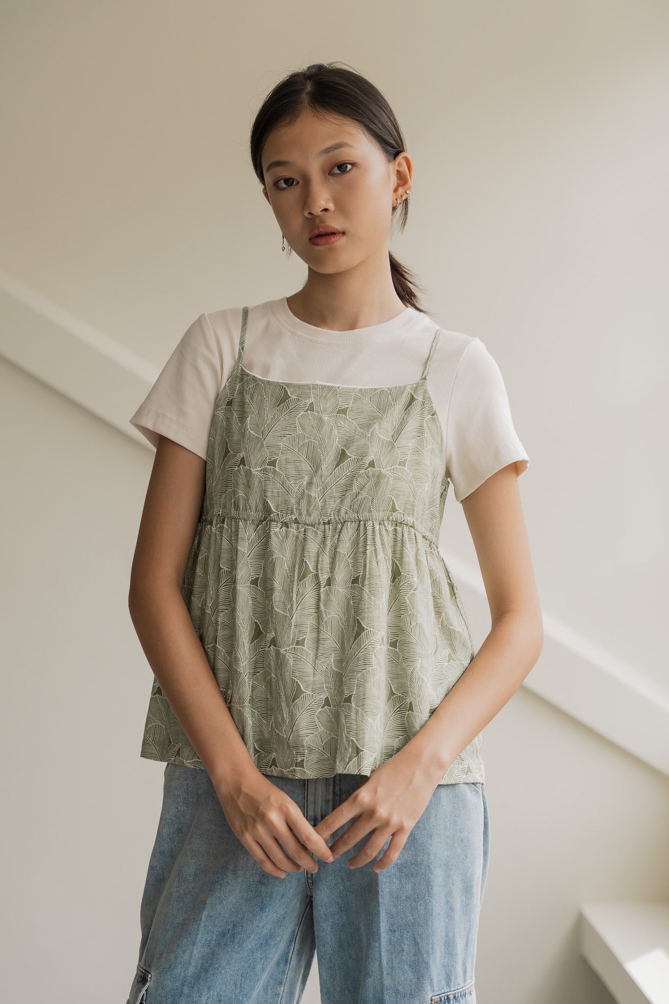 Leaf Print Babydoll Blouse in Green