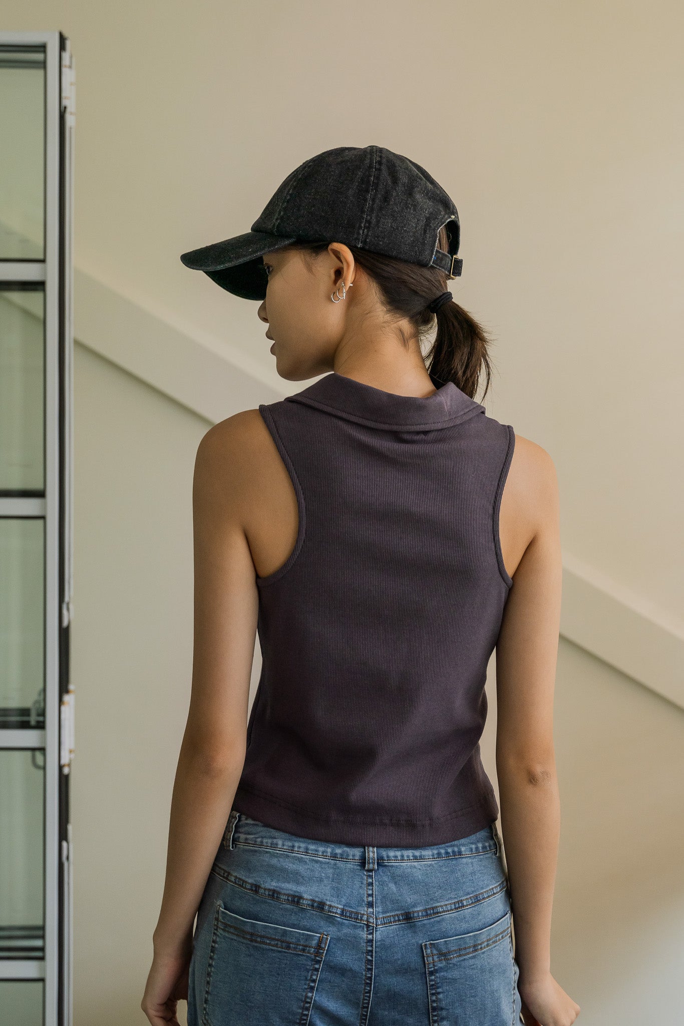 Ribbed Sleeveless Polo Tee in Dark Grey