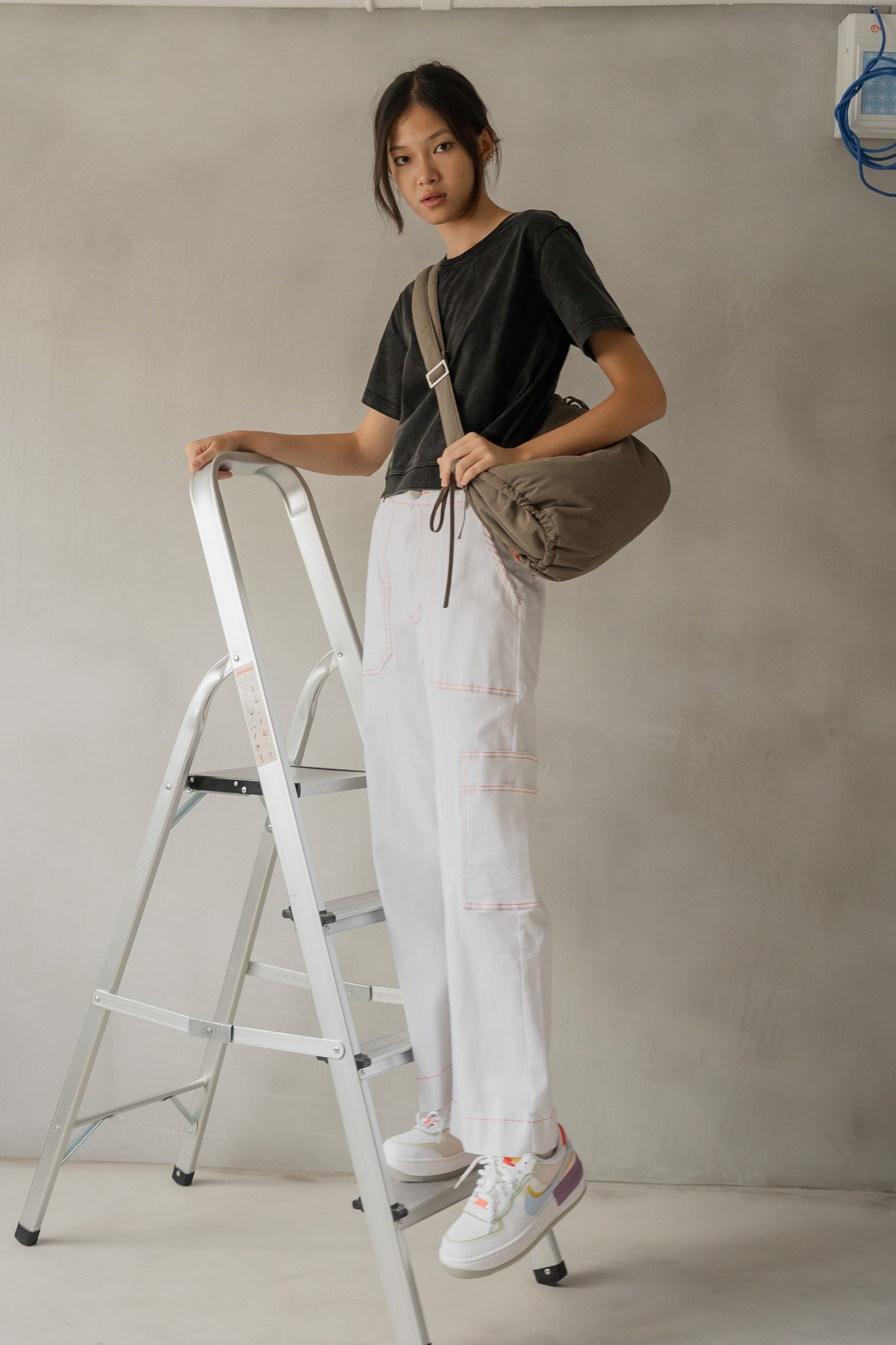 Contrast Stitch Denim Cargo Pants in White/Orange