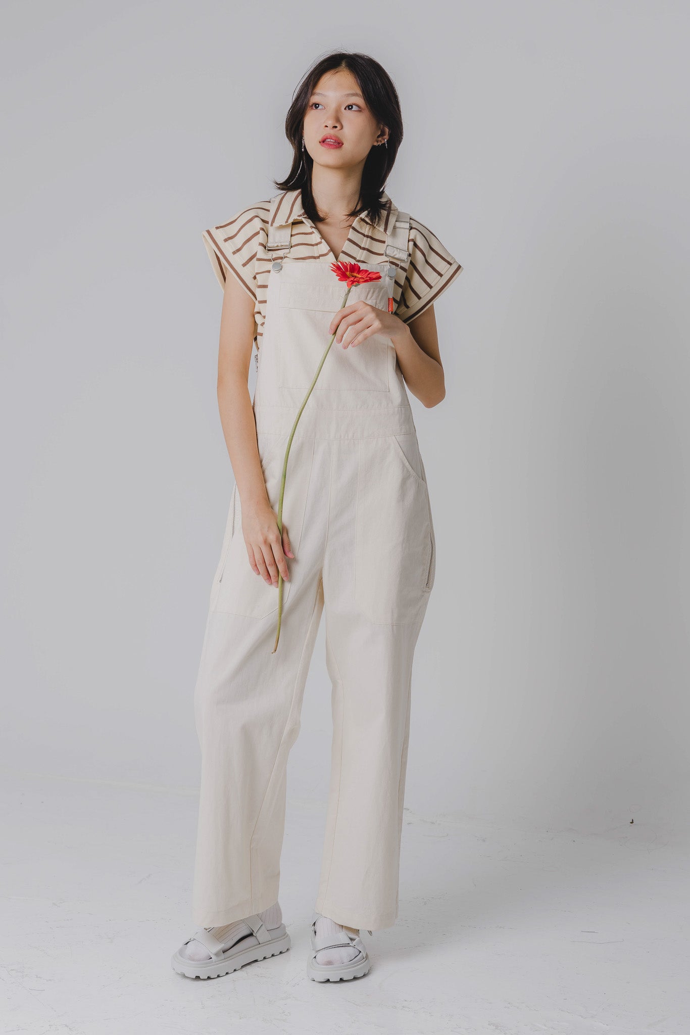 STRANGER Bib Overall in Cream