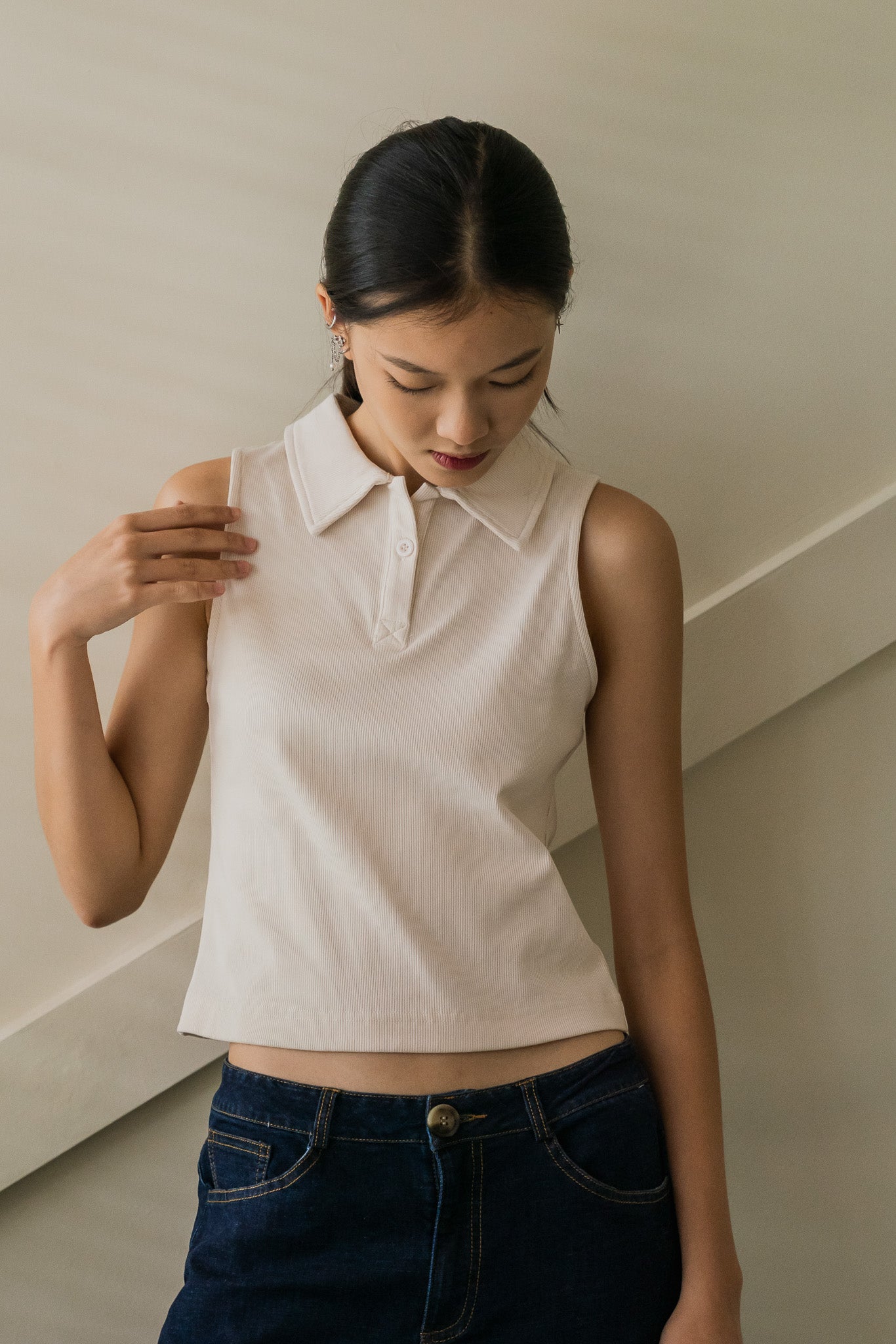 Ribbed Sleeveless Polo Tee in Cream