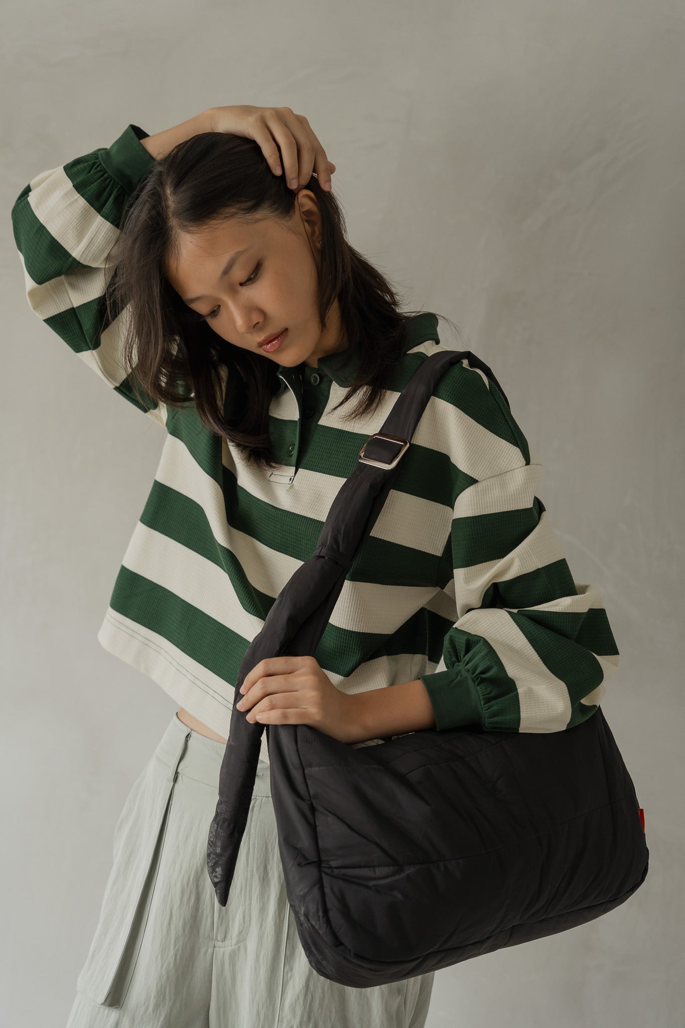 Puffy Sling Bag in Black