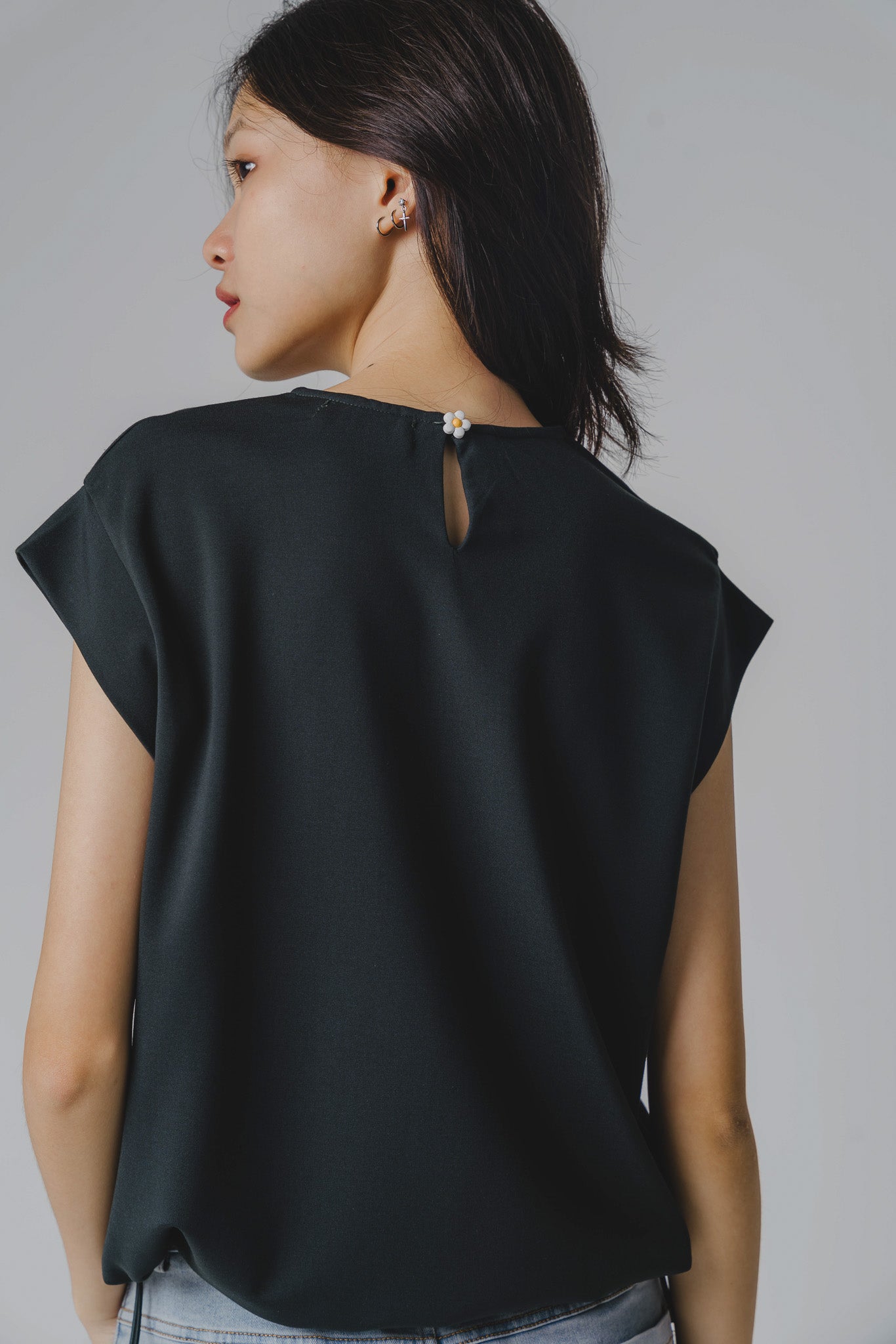 Drawstring Hem Cap Sleeve Blouse in Forest