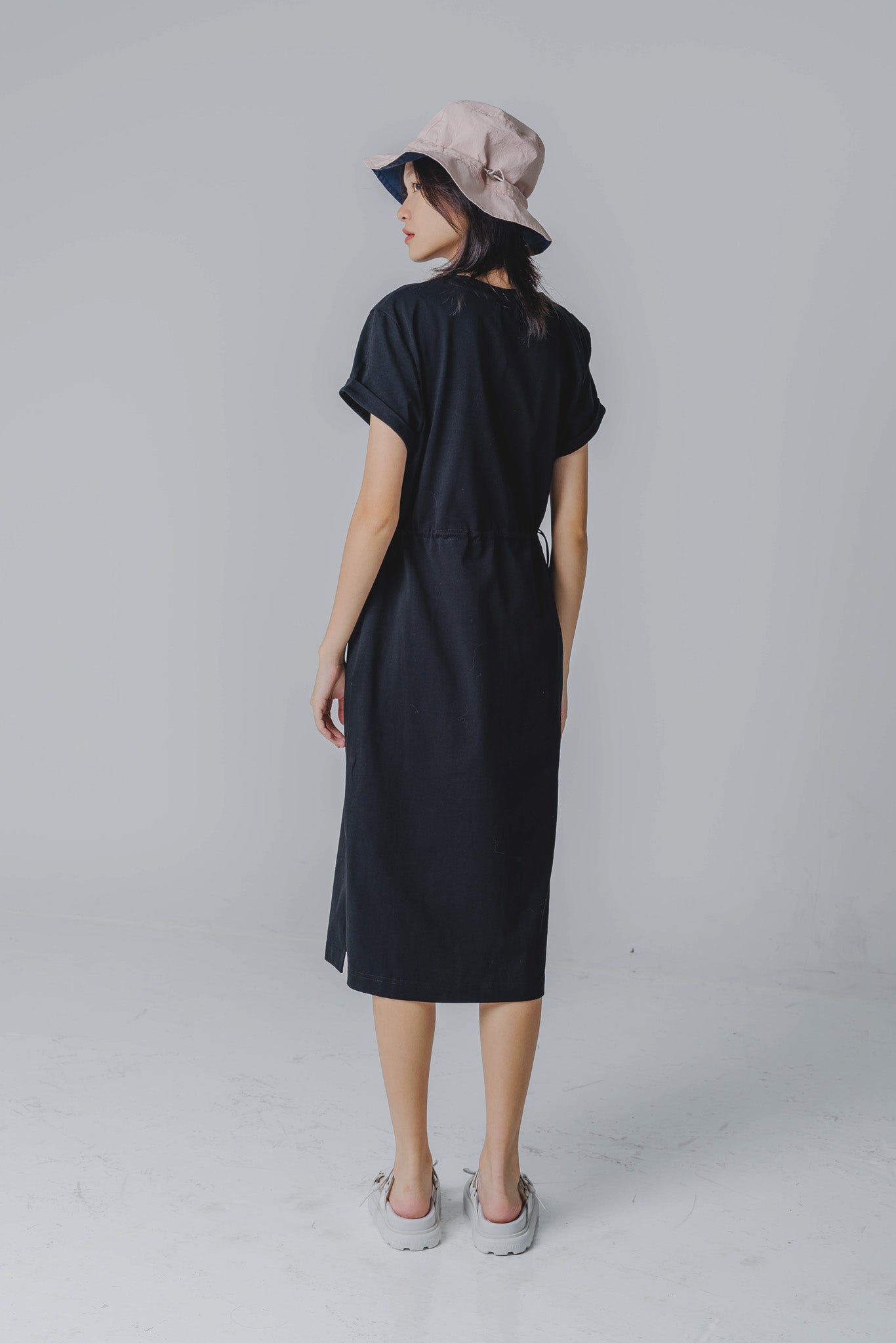 Drawstring Waist T-shirt Dress in Black