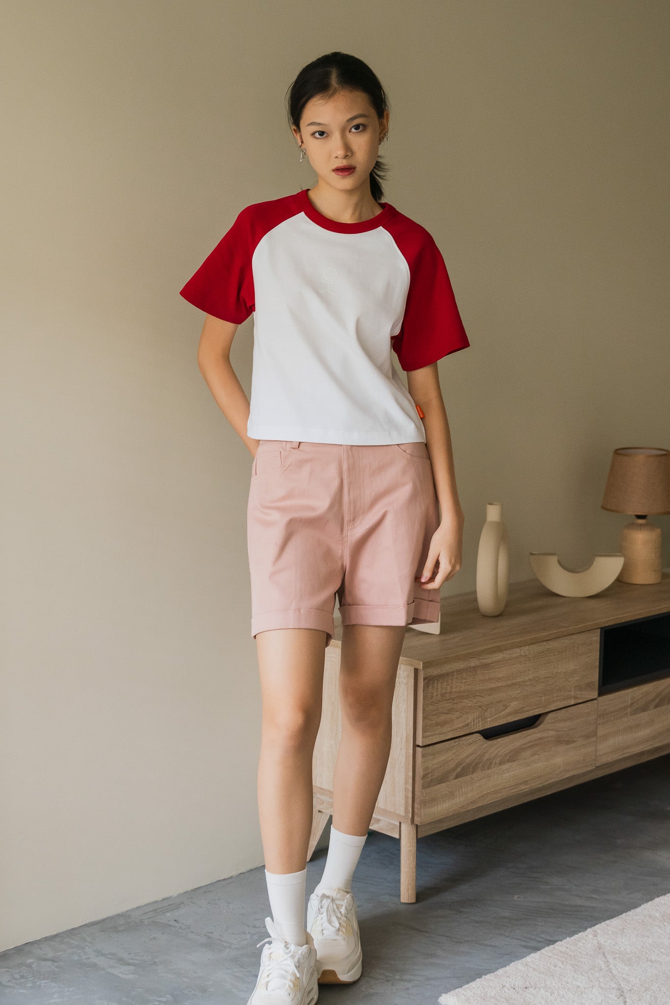 Cuffed Twill Shorts in Pink
