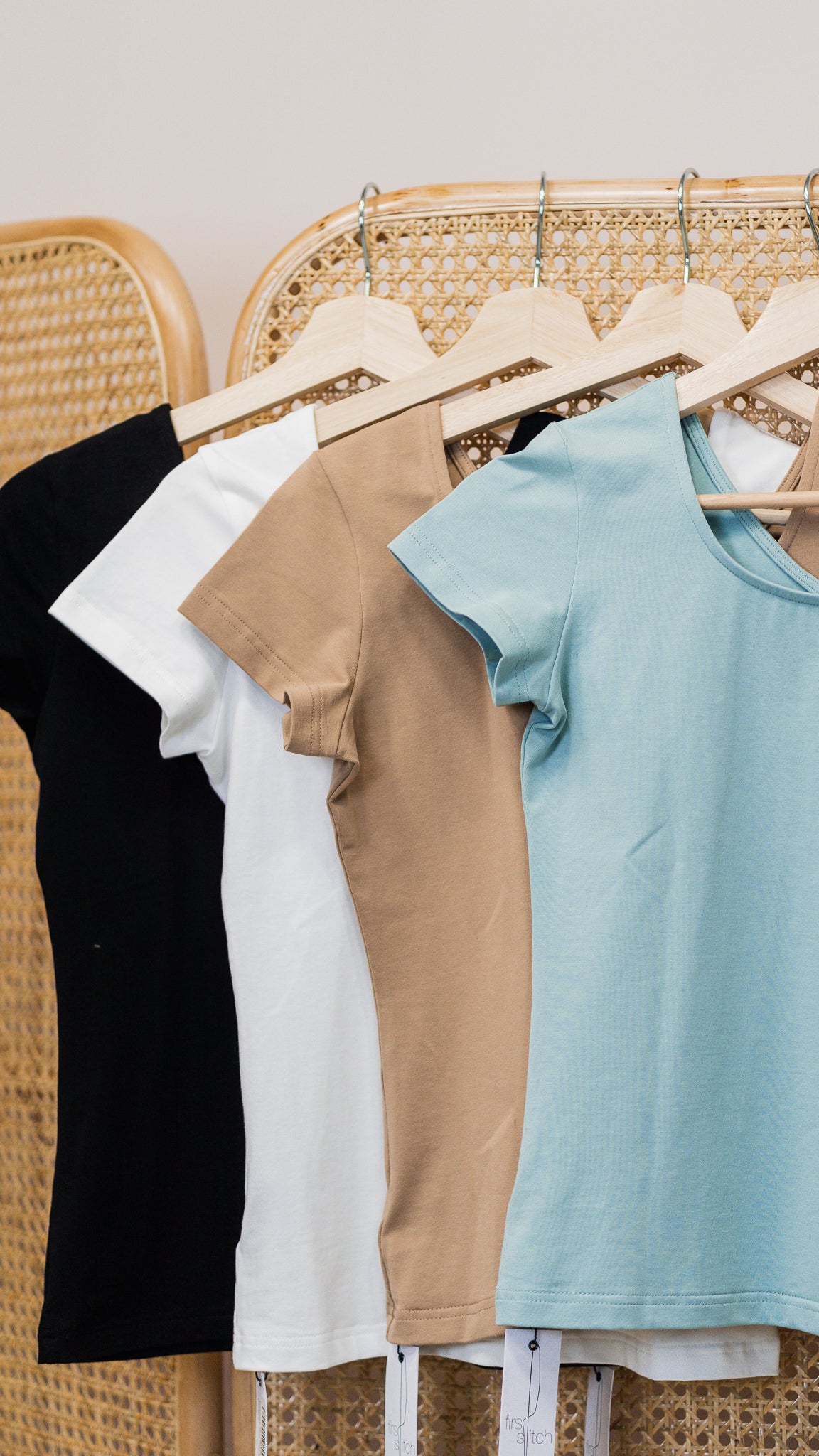 Everyday Two-way T-shirt in Ecru [ONLINE ONLY]