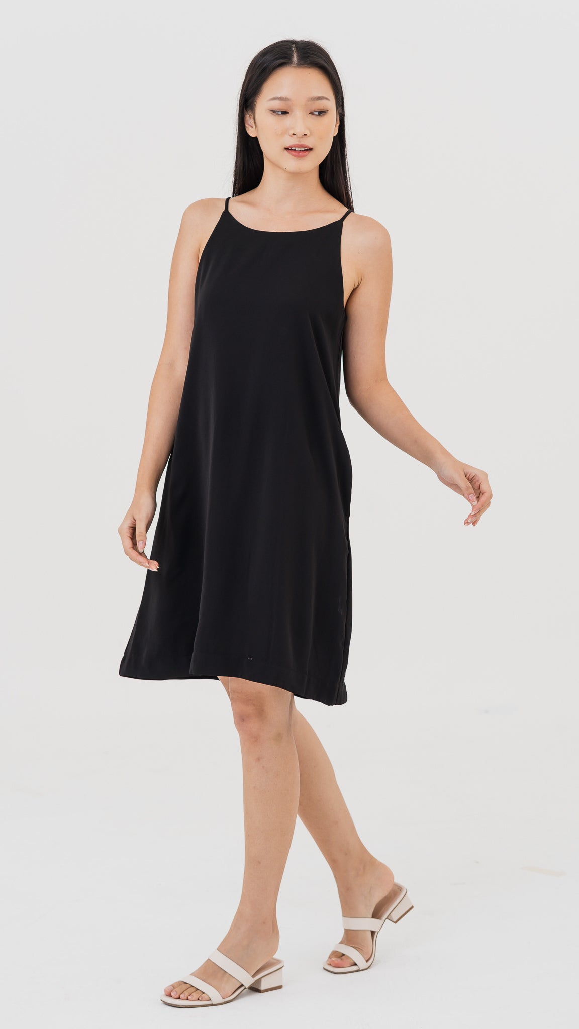 Jaycee Halter Shift Dress in Black [ONLINE ONLY]