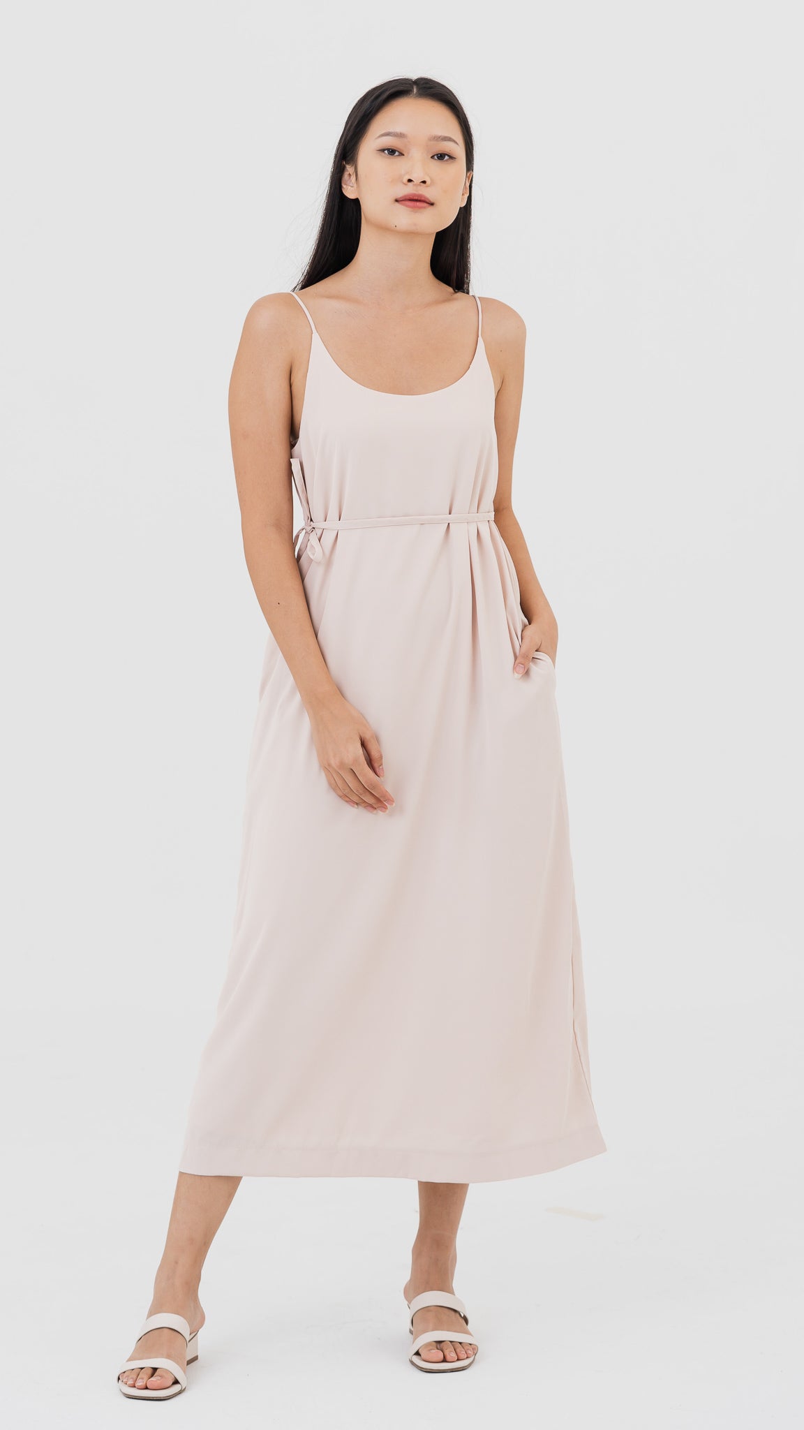 Arya Reversible Maxi Dress in Ecru [ONLINE ONLY]