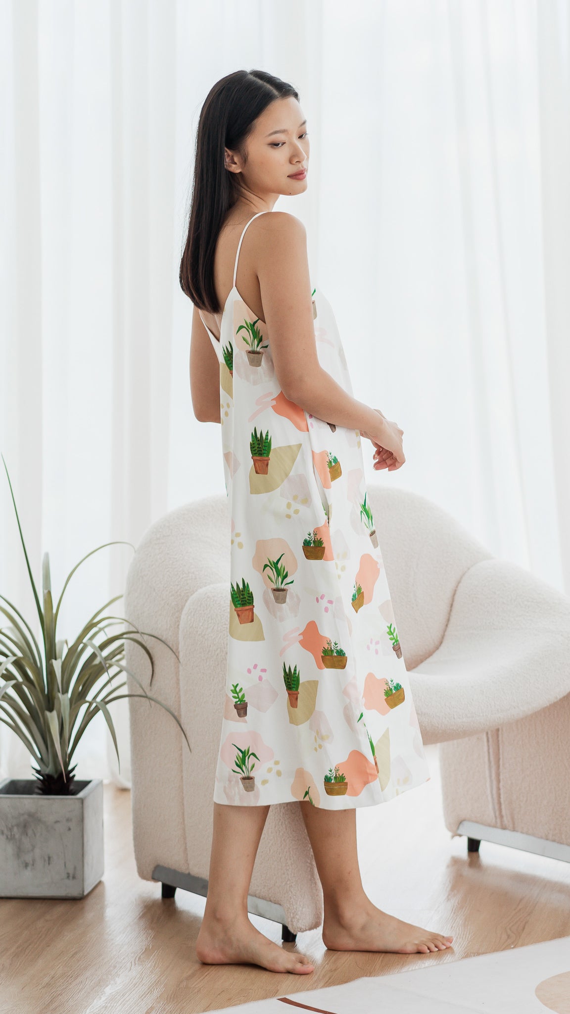 House Plants Two-way Midi Dress in White  [ONLINE ONLY]