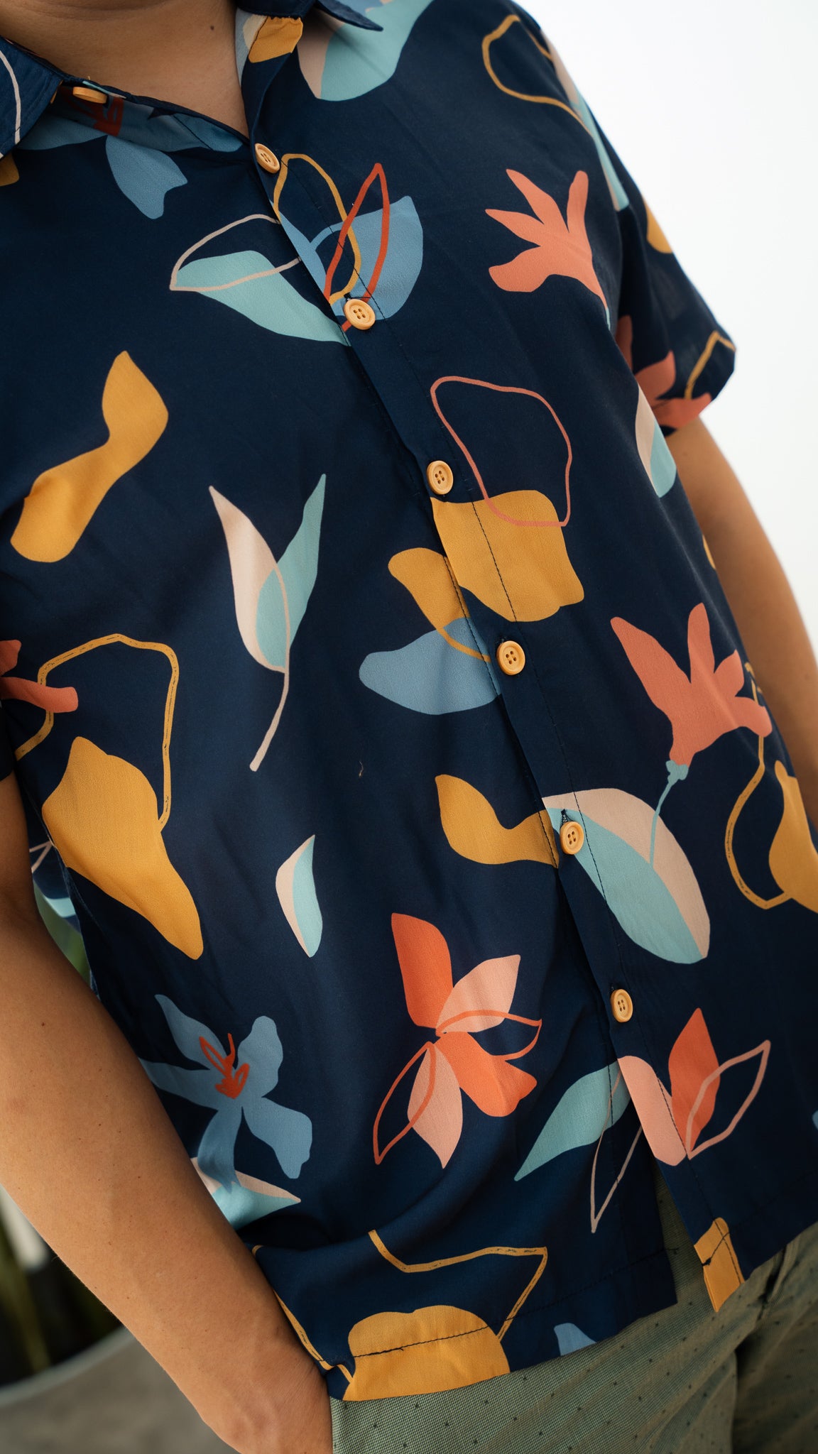 Sophie's Summer Men's Shirt in Navy [ONLINE ONLY]