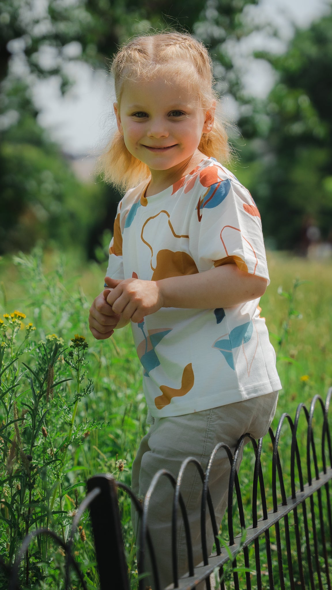 Sophie's Summer Kid's Tee in White [ONLINE ONLY]