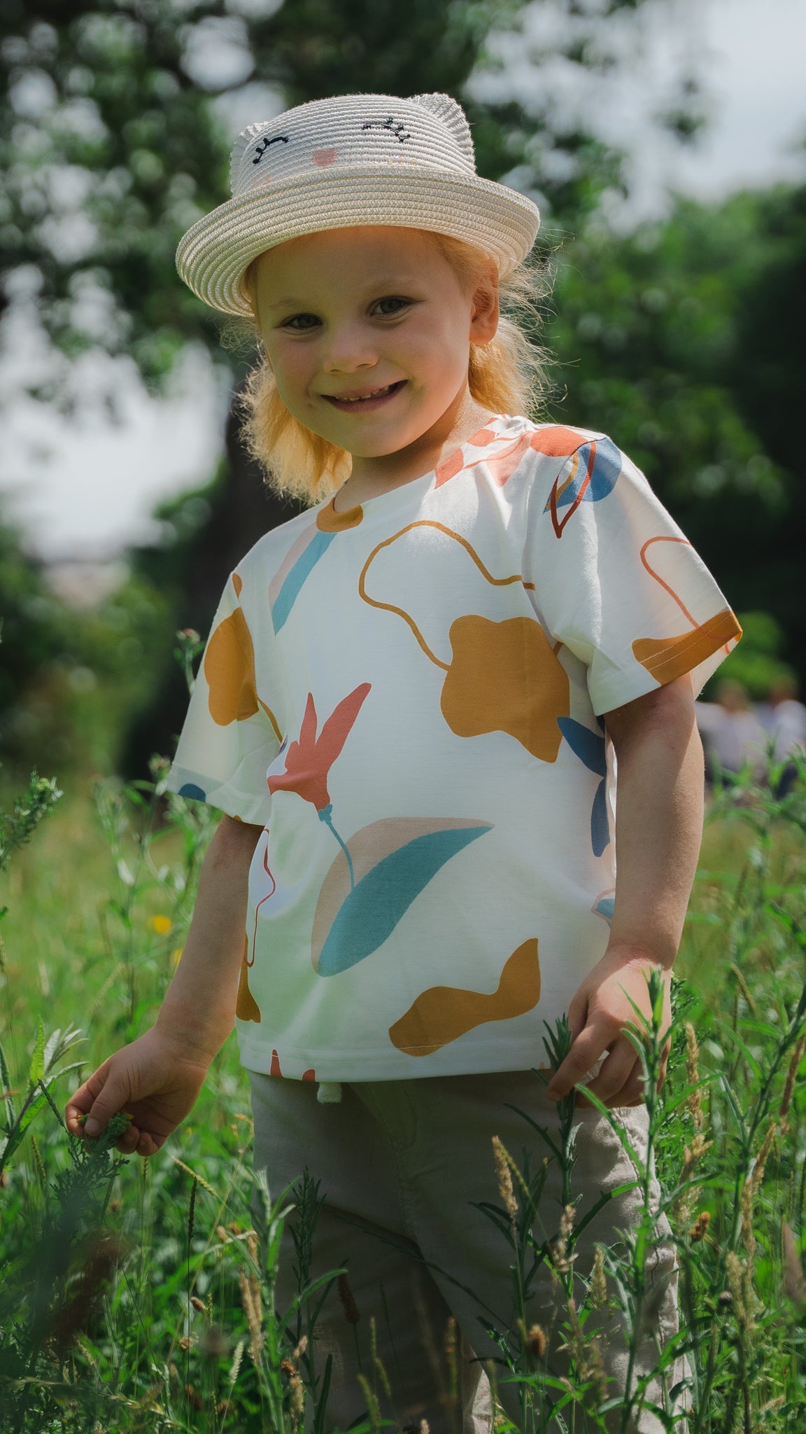 Sophie's Summer Kid's Tee in White [ONLINE ONLY]