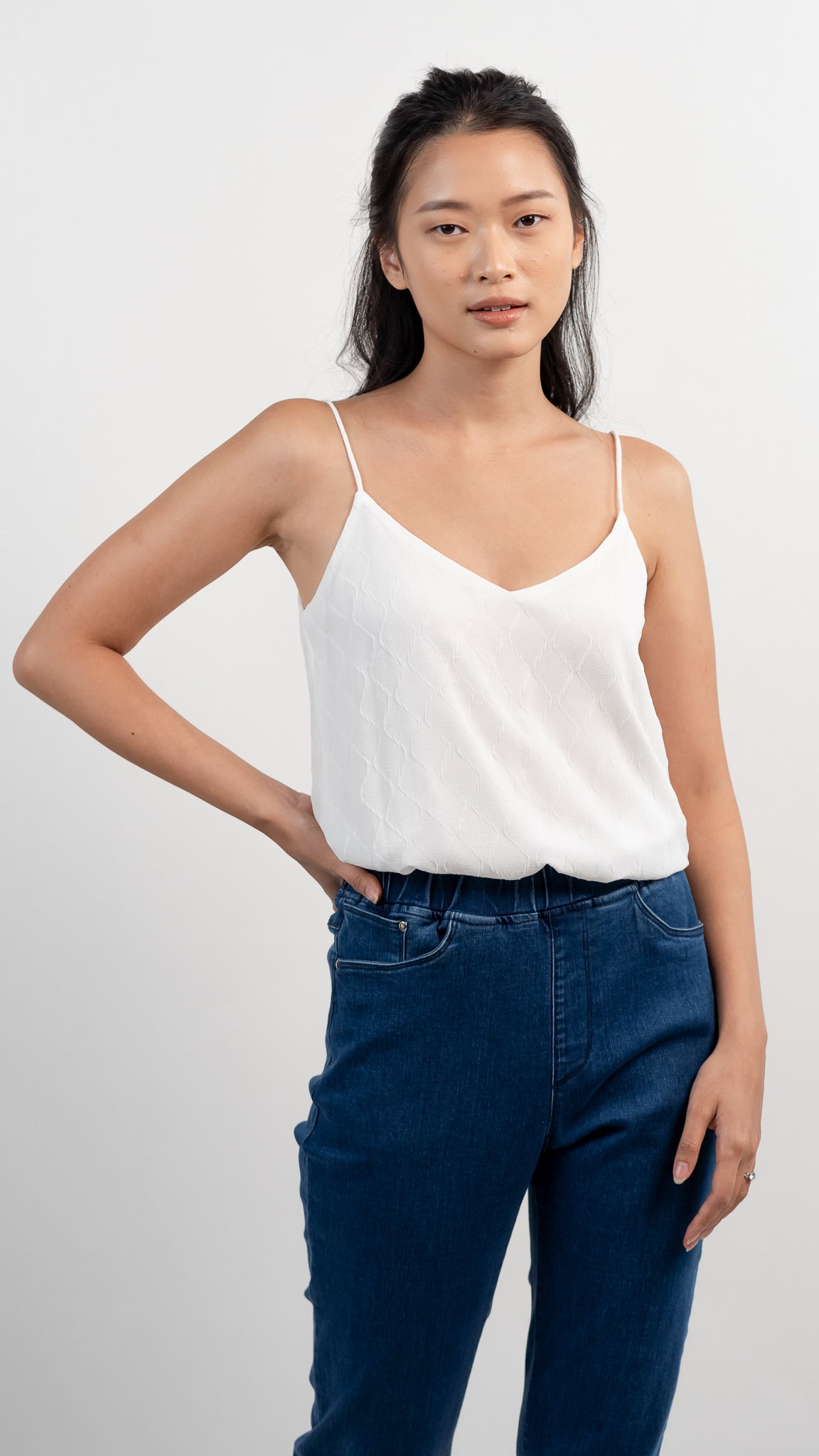 Cora Textured Two-way Camisole in White  [ONLINE ONLY]