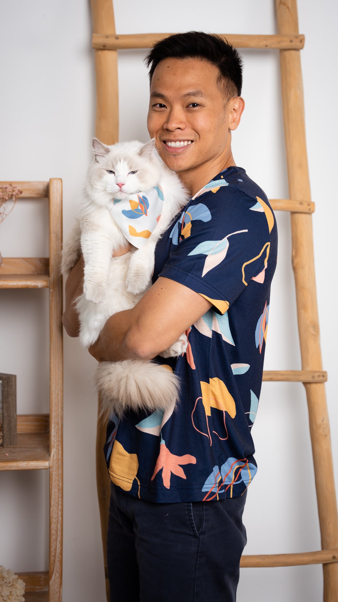 Sophie's Summer Pet Bandana in Navy/White