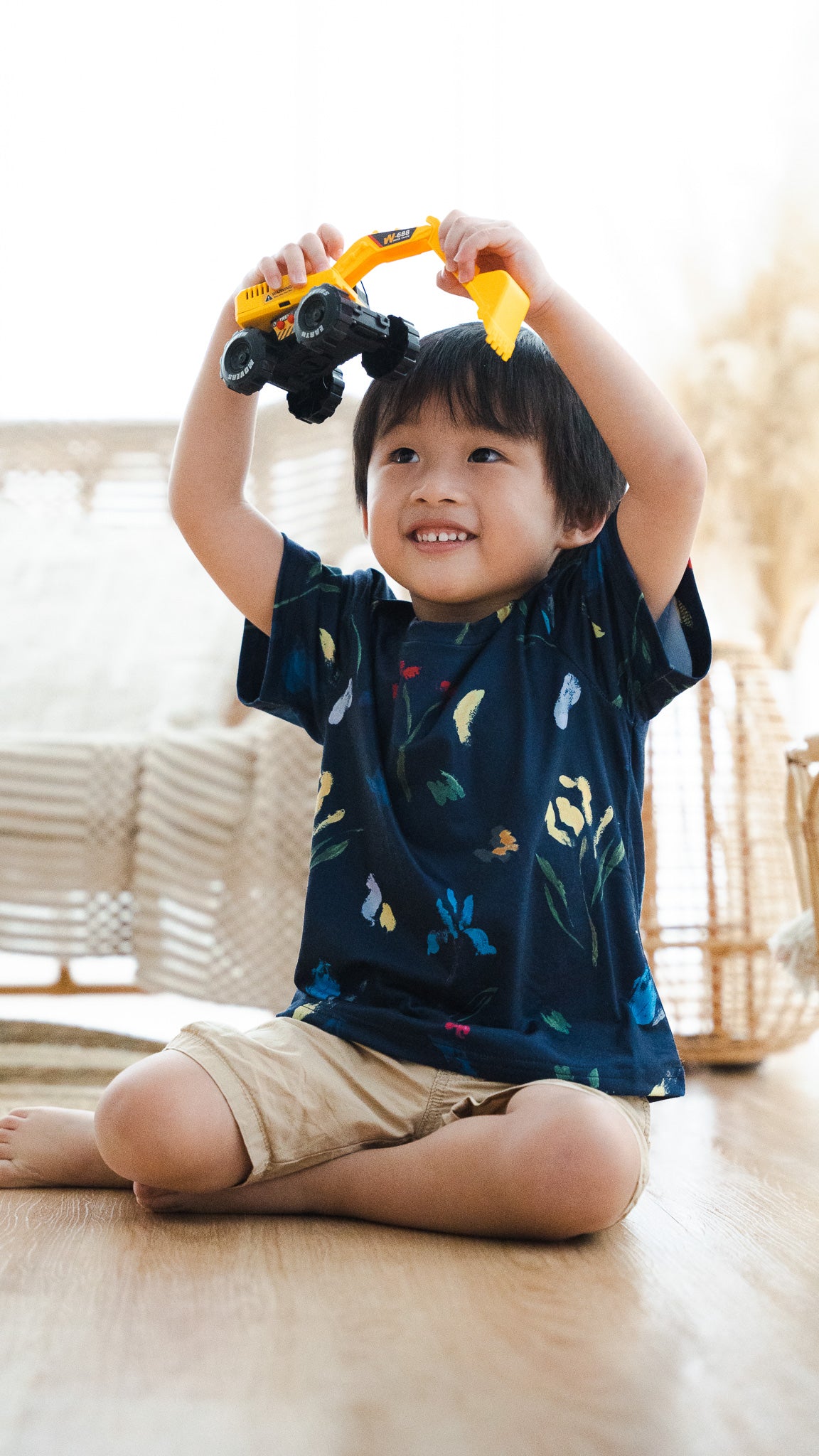 Wildflowers Kids' Tee in Navy [ONLINE ONLY]