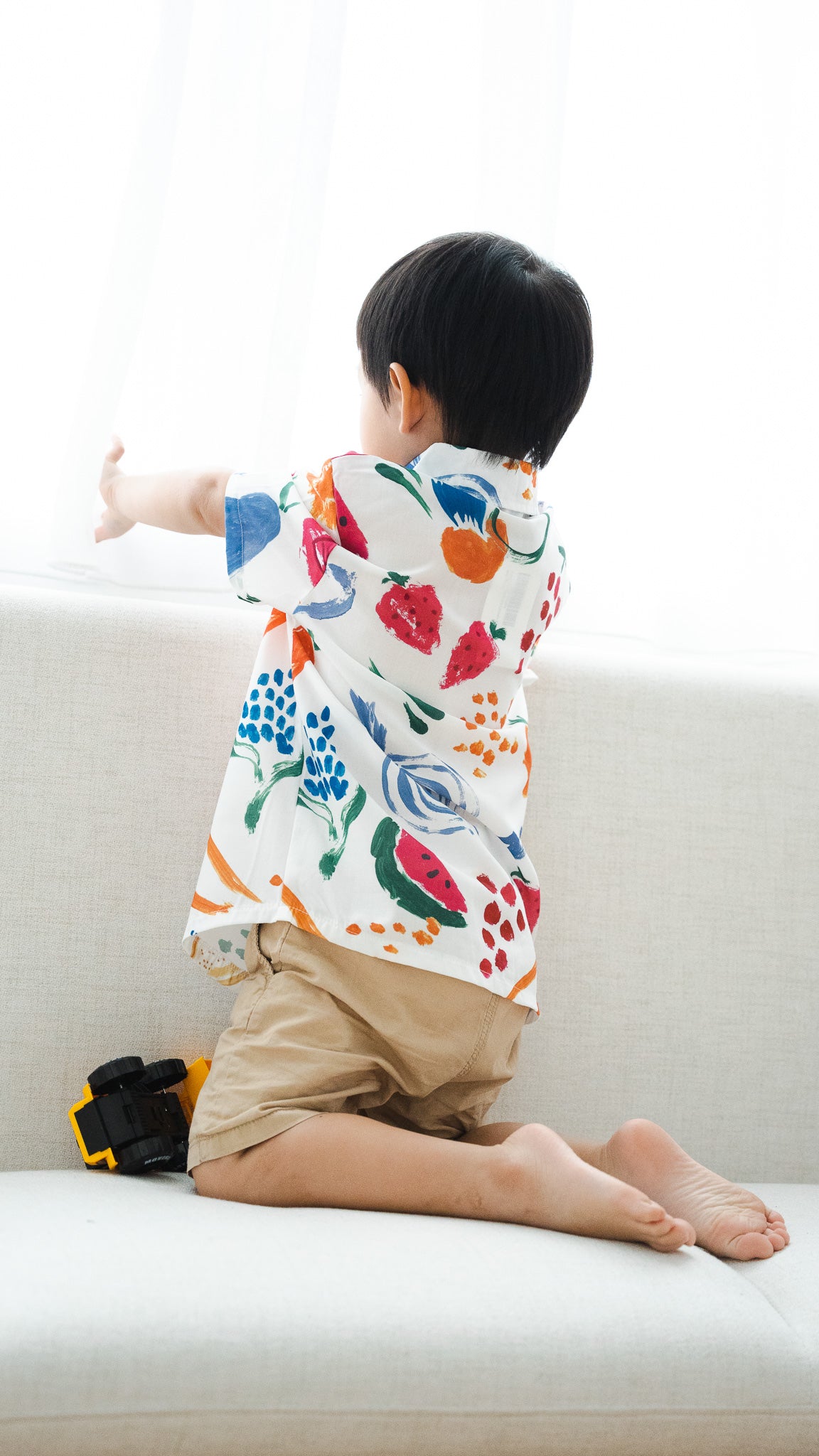Fruit For Thought Unisex Kids' Shirt in White [ONLINE ONLY]