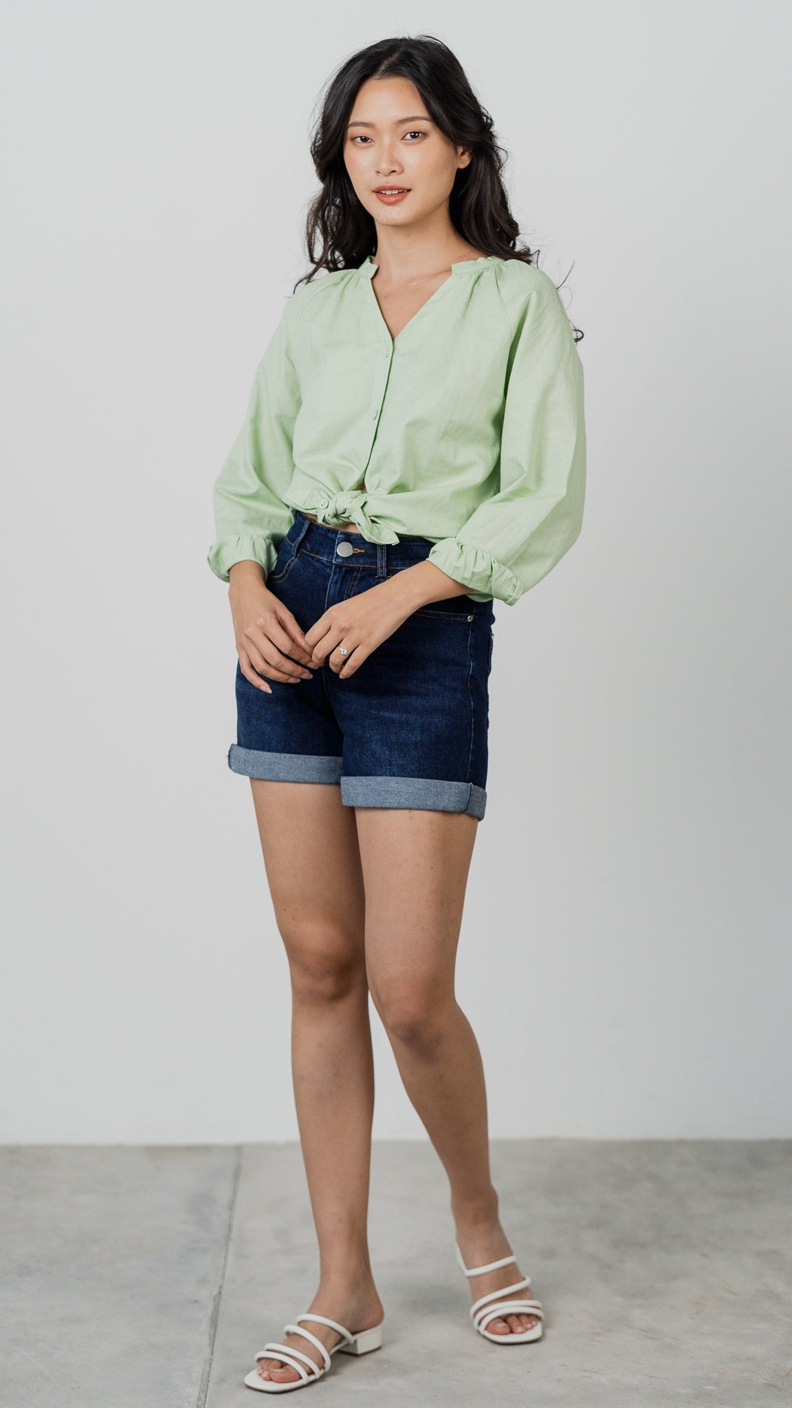 Noah Long Sleeve Linen Shirt in Light Green [ONLINE ONLY]
