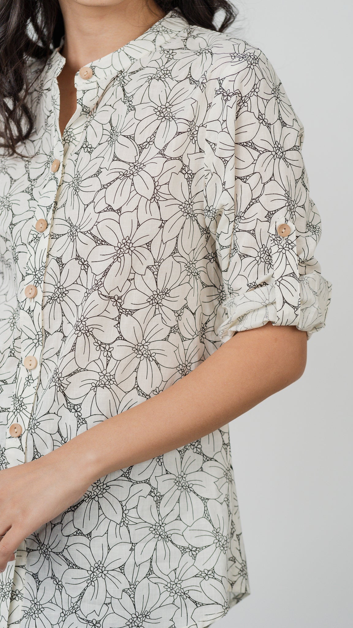 Aspen Botanical Print Shirt in Black [ONLINE ONLY]
