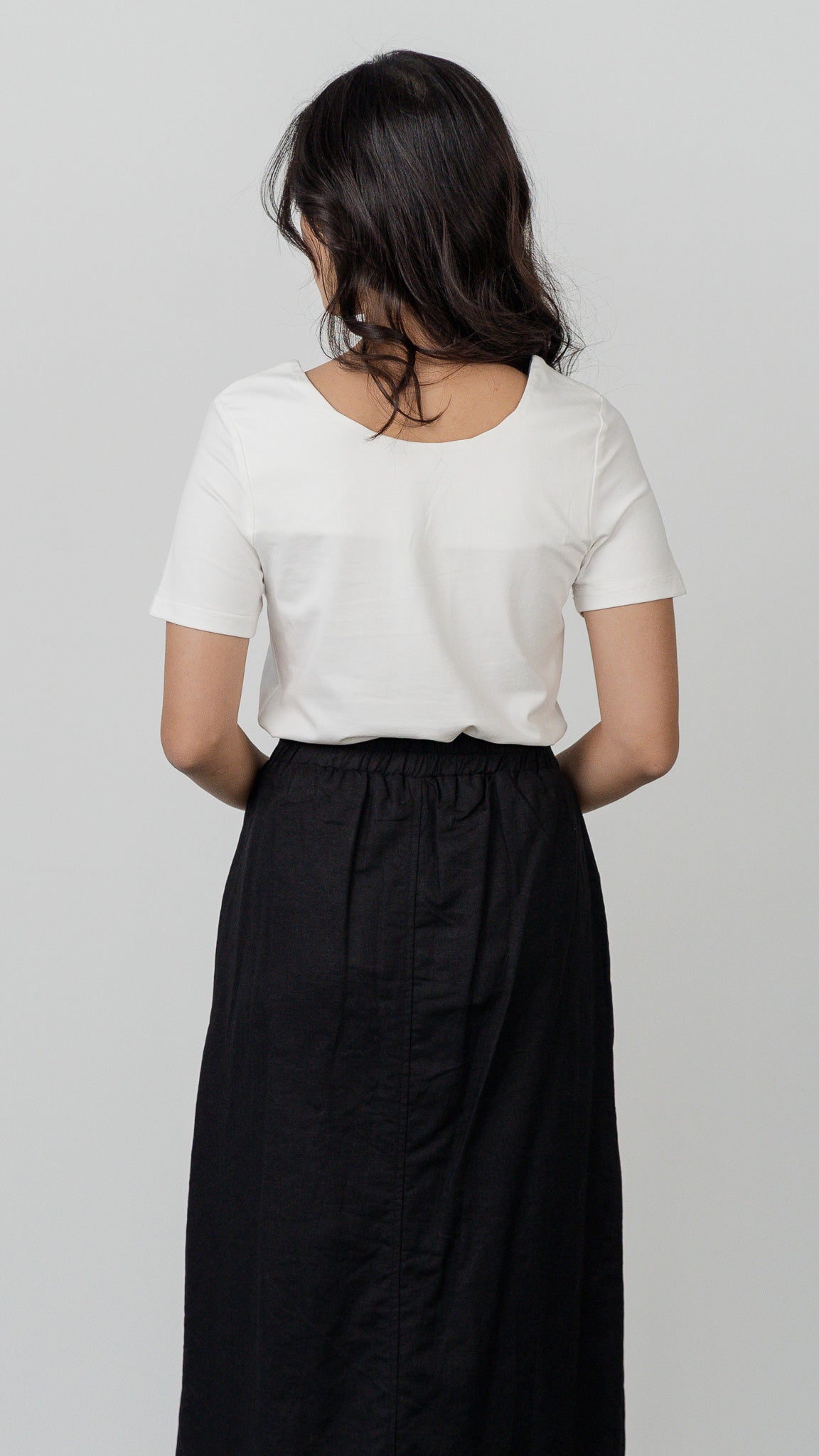 An Essential Two-way Tee in White [ONLINE ONLY]