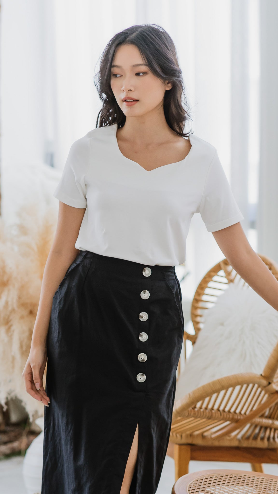 An Essential Two-way Tee in White [ONLINE ONLY]