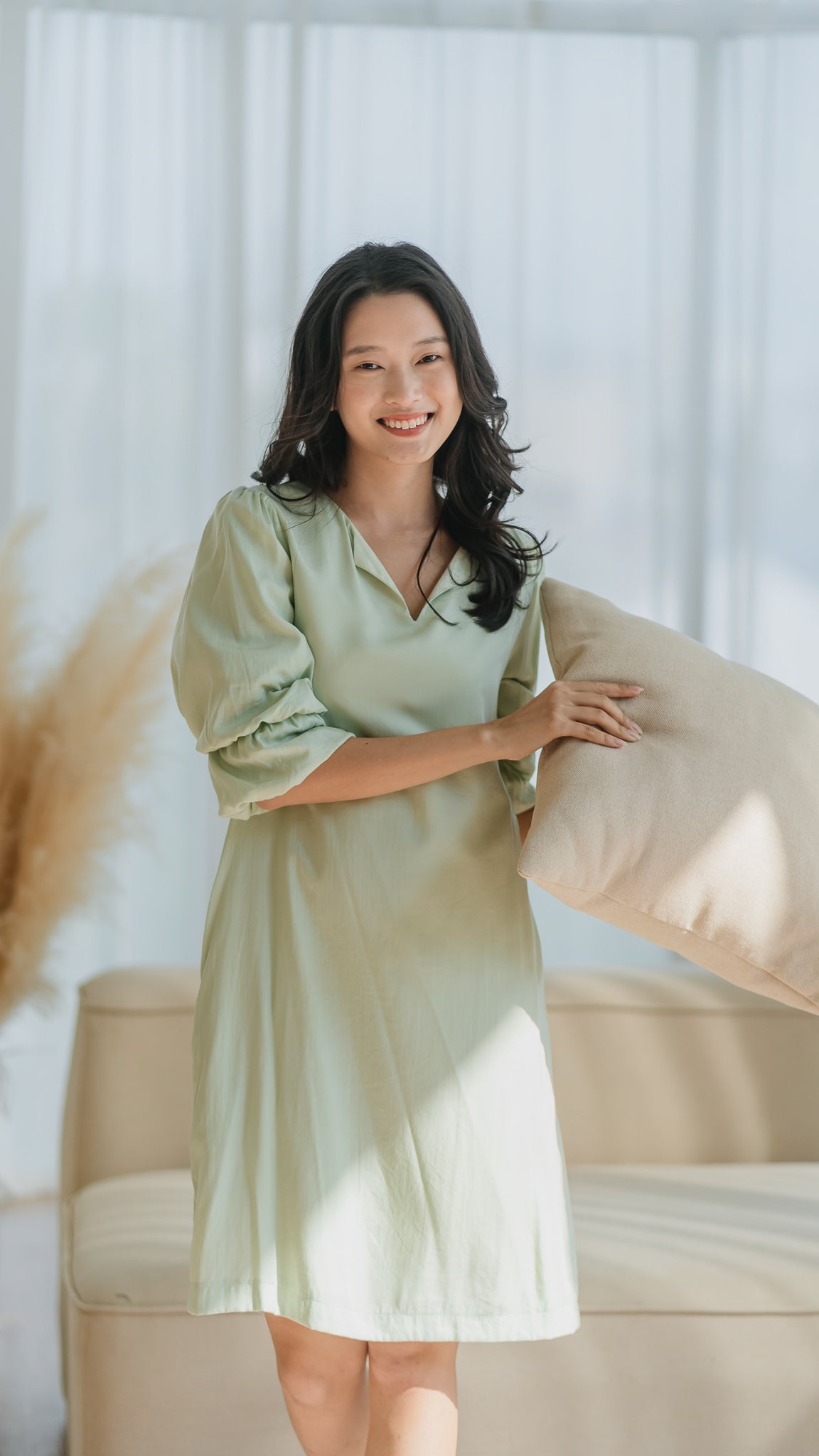 Emille Layered Sleeve Dress in Light Green [ONLINE ONLY]