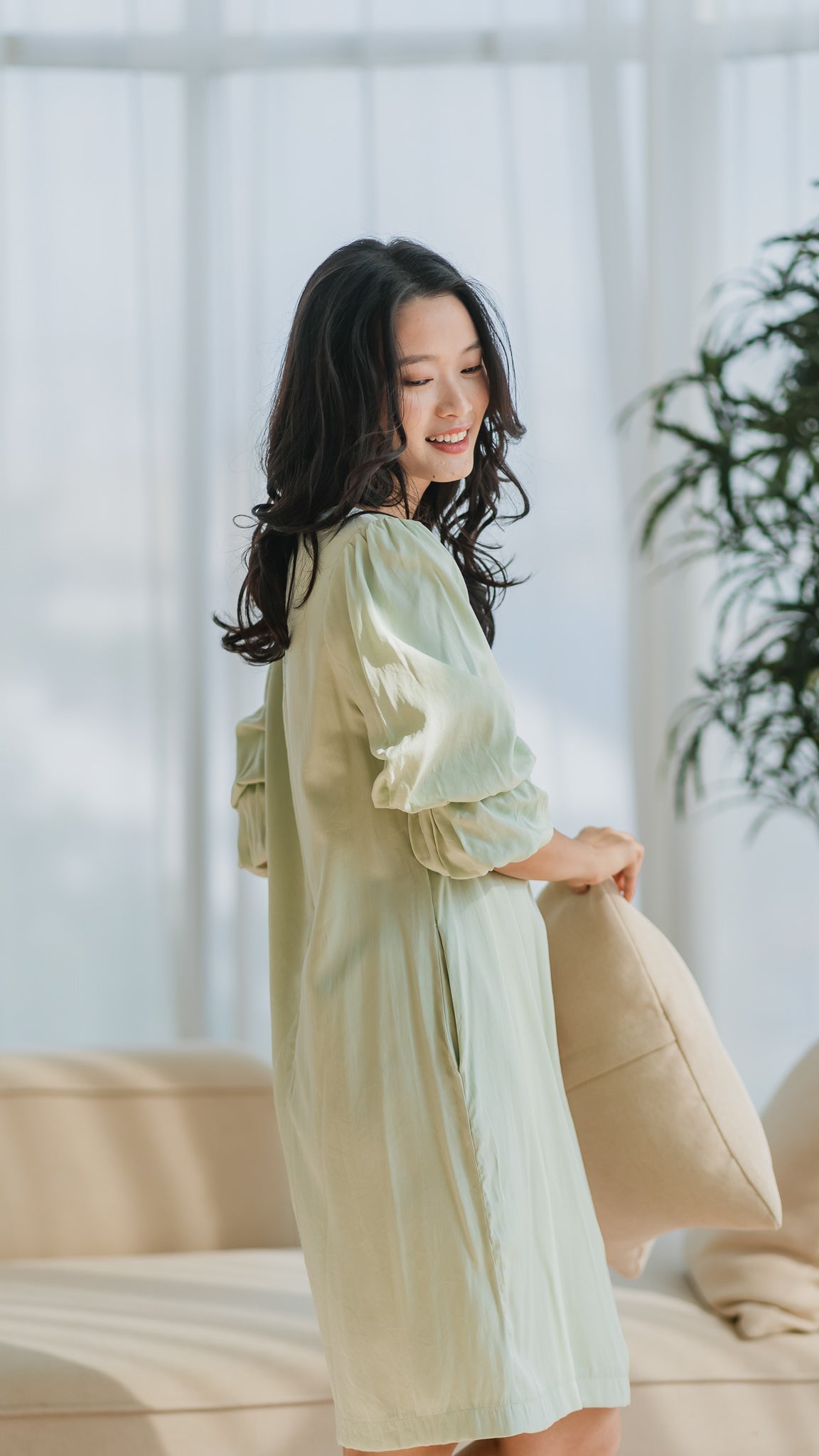 Emille Layered Sleeve Dress in Light Green [ONLINE ONLY]
