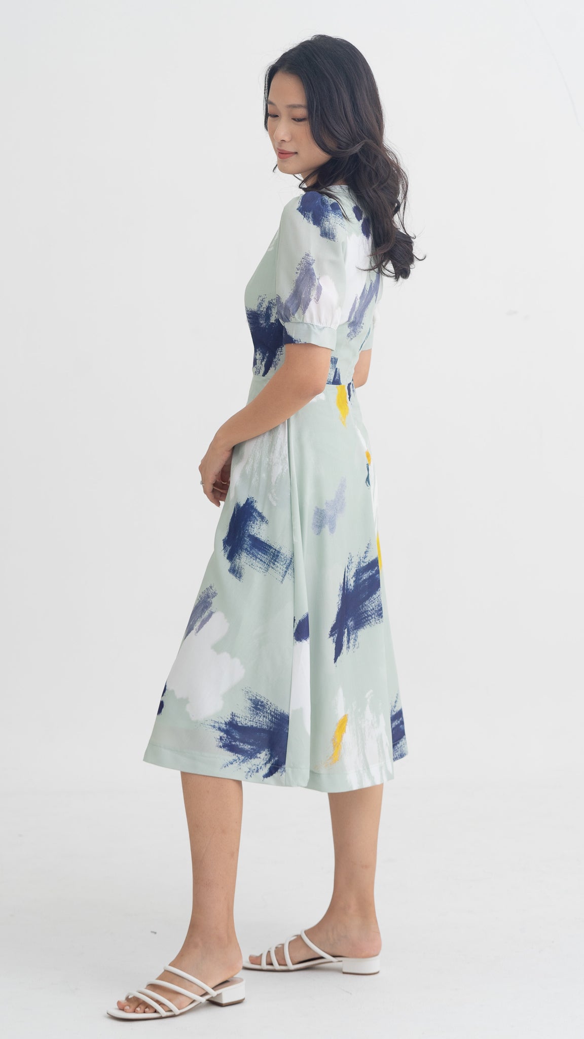 If I Were A Painter Sleeved Dress in Sage [ONLINE ONLY]