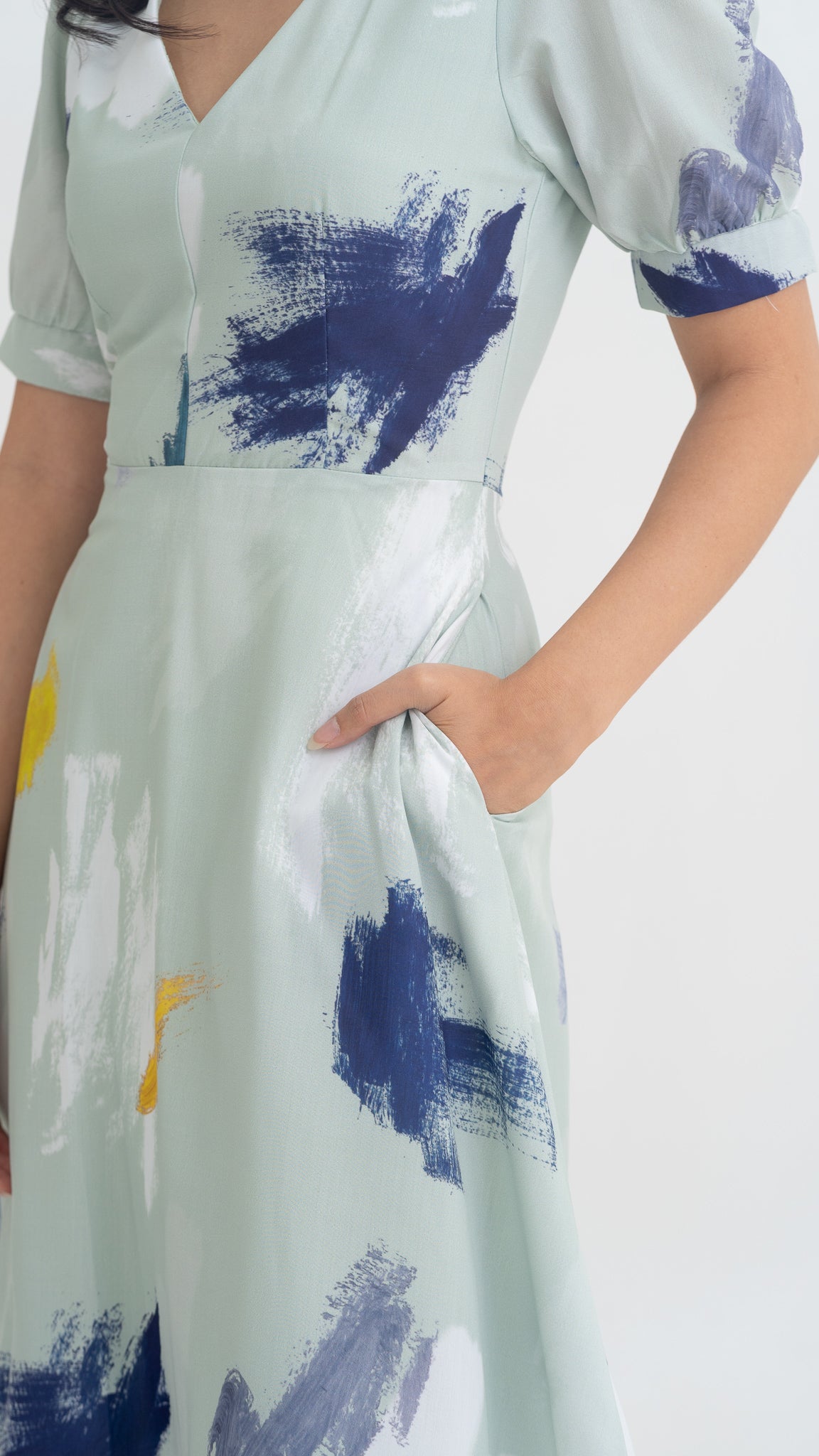 If I Were A Painter Sleeved Dress in Sage [ONLINE ONLY]