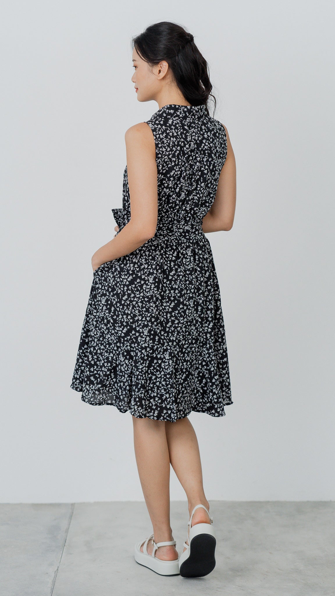Jasmine Floral Tiered Dress in Black [ONLINE ONLY]
