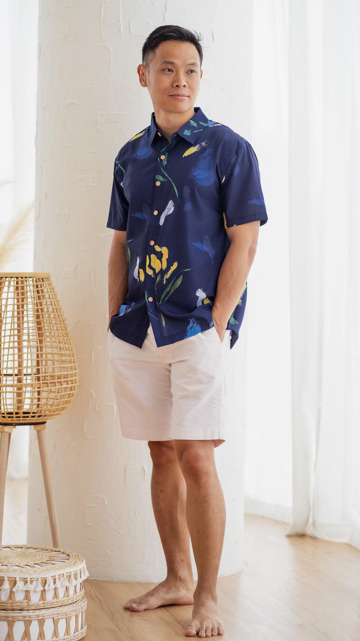 Wildflowers Men's Shirt in Navy [ONLINE ONLY]