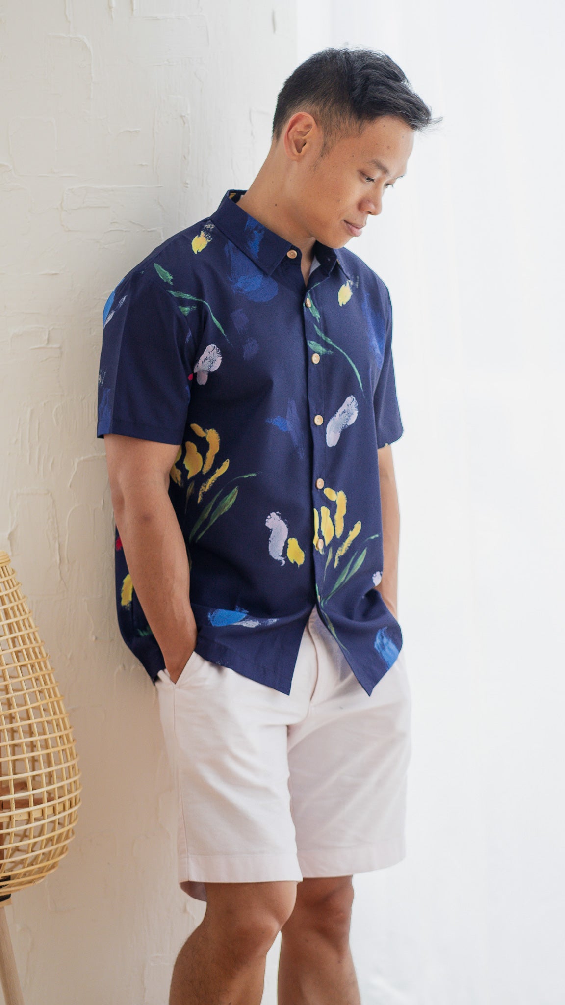 Wildflowers Men's Shirt in Navy [ONLINE ONLY]