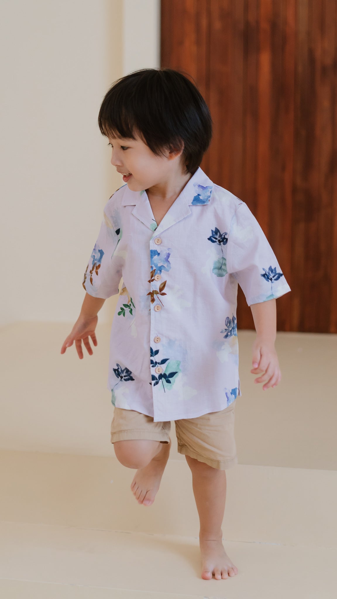 Leaps & Bounds Kids' Camp Collar Linen Shirt in Lilac